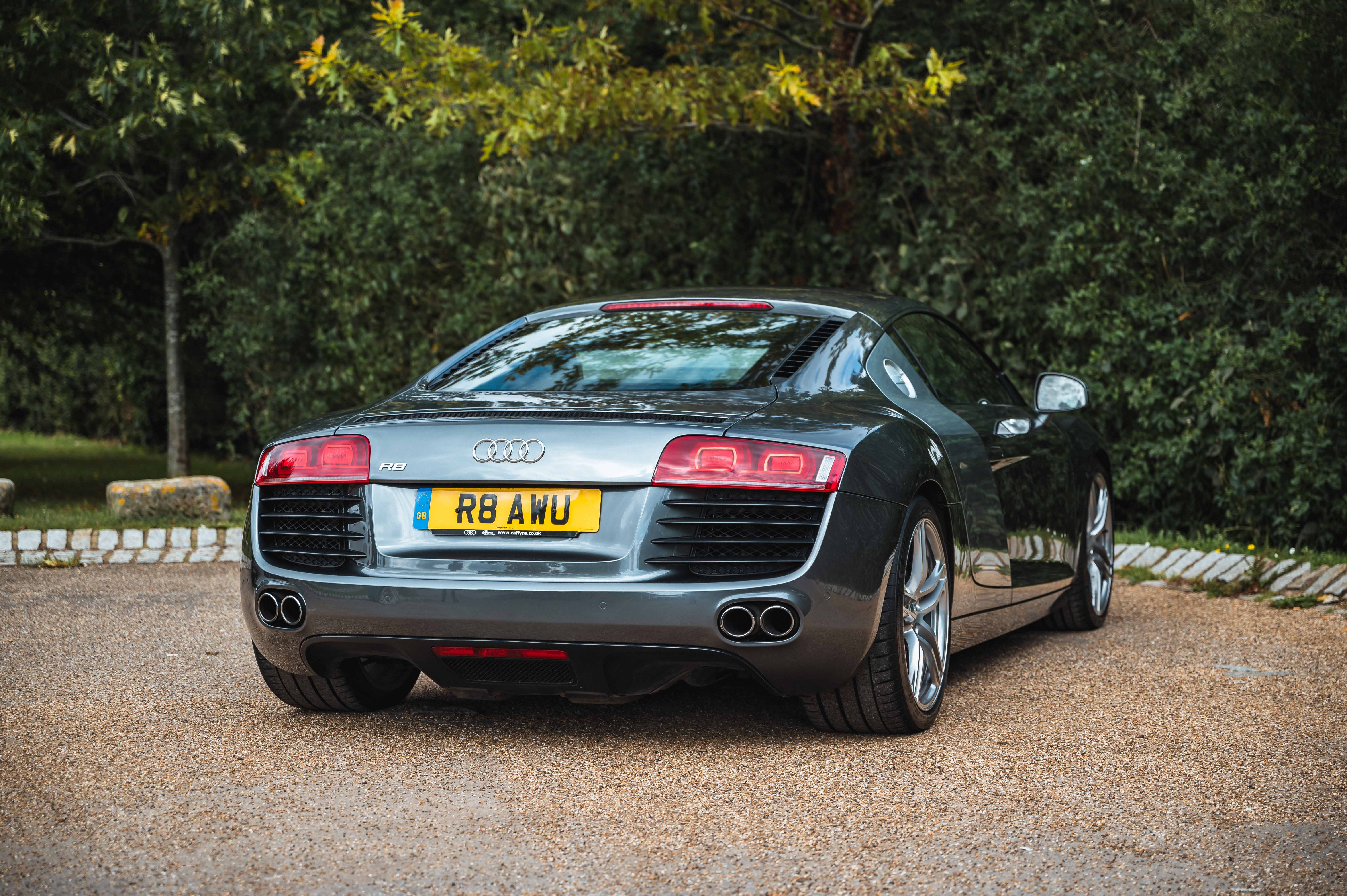 2008 AUDI R8 V8 - MANUAL for sale by auction in Milton Keynes, United ...