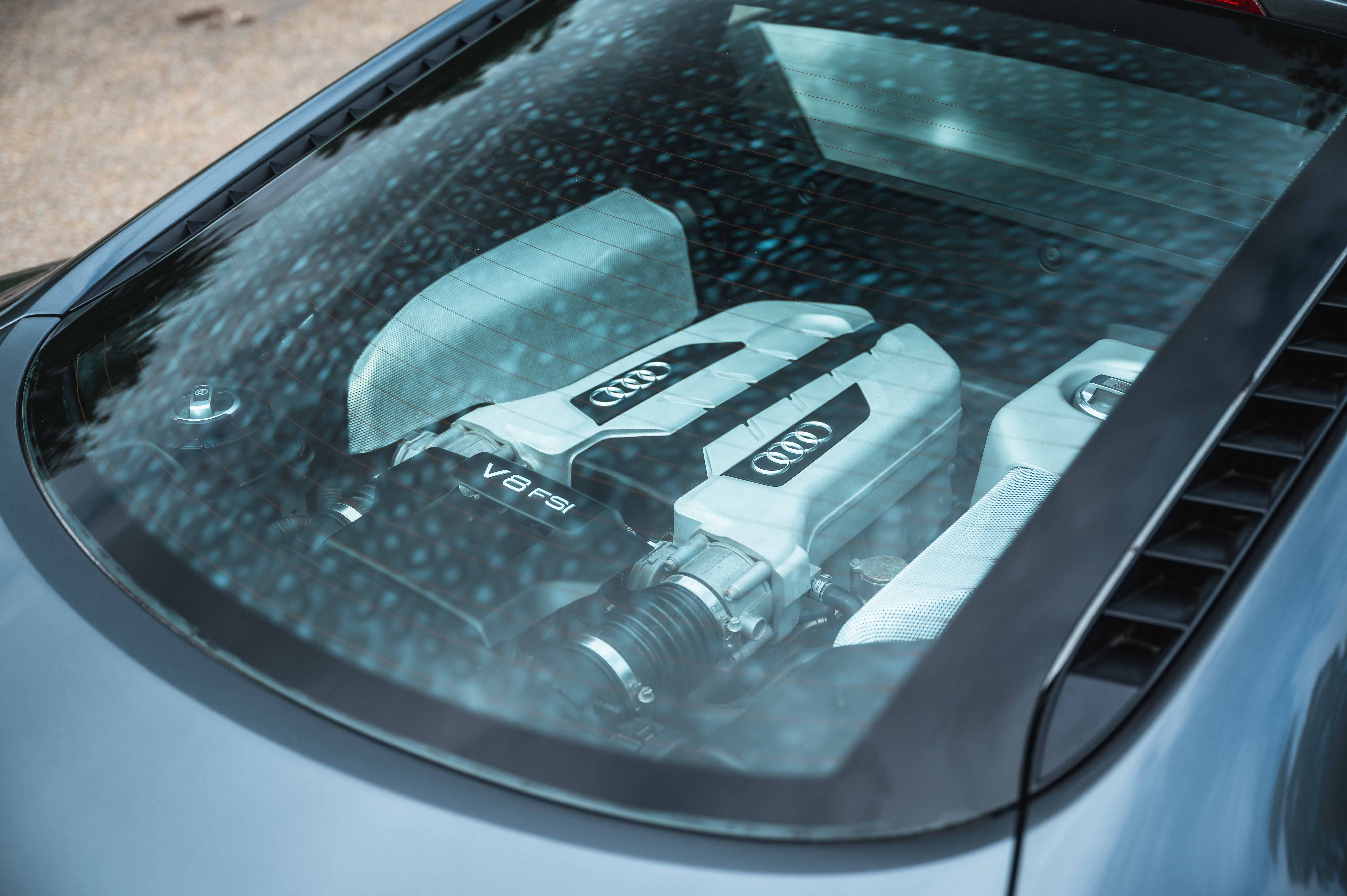 2008 AUDI R8 V8 MANUAL for sale by auction in Milton Keynes, United