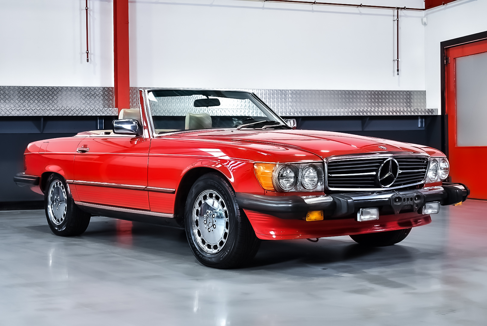 1988  MERCEDES-BENZ (R107) 560 SL