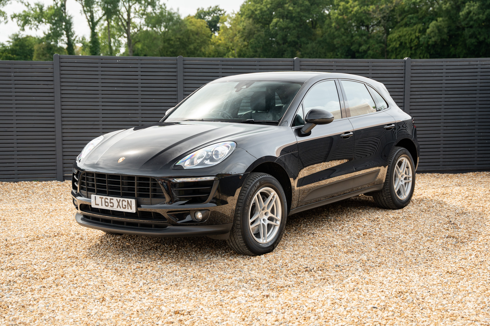 2015 PORSCHE MACAN