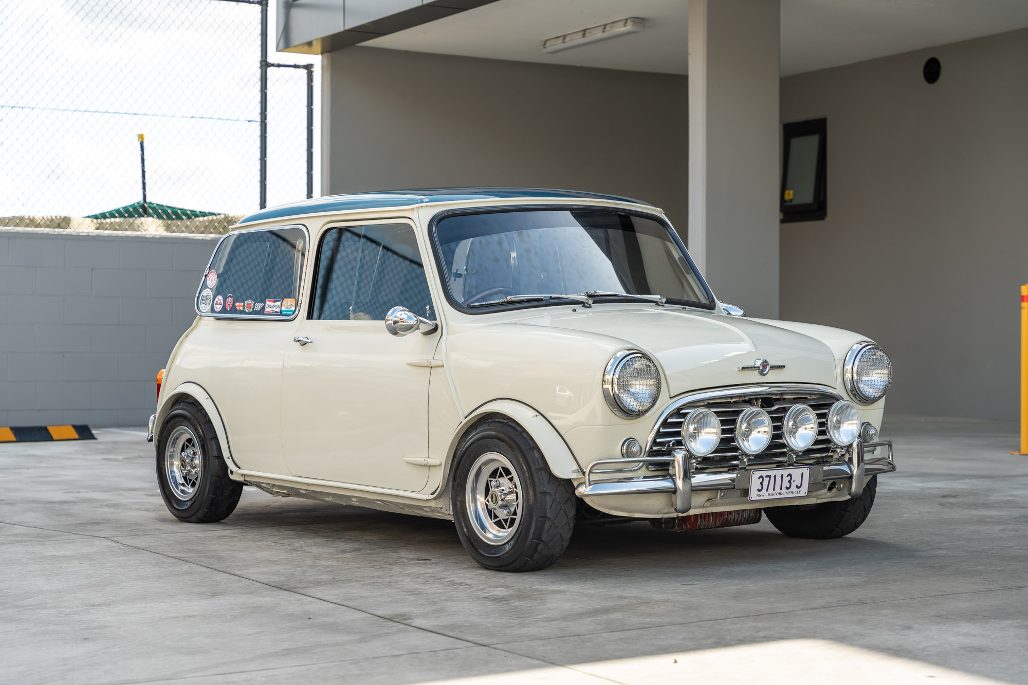 1963 MORRIS MINI - 998 ENGINE