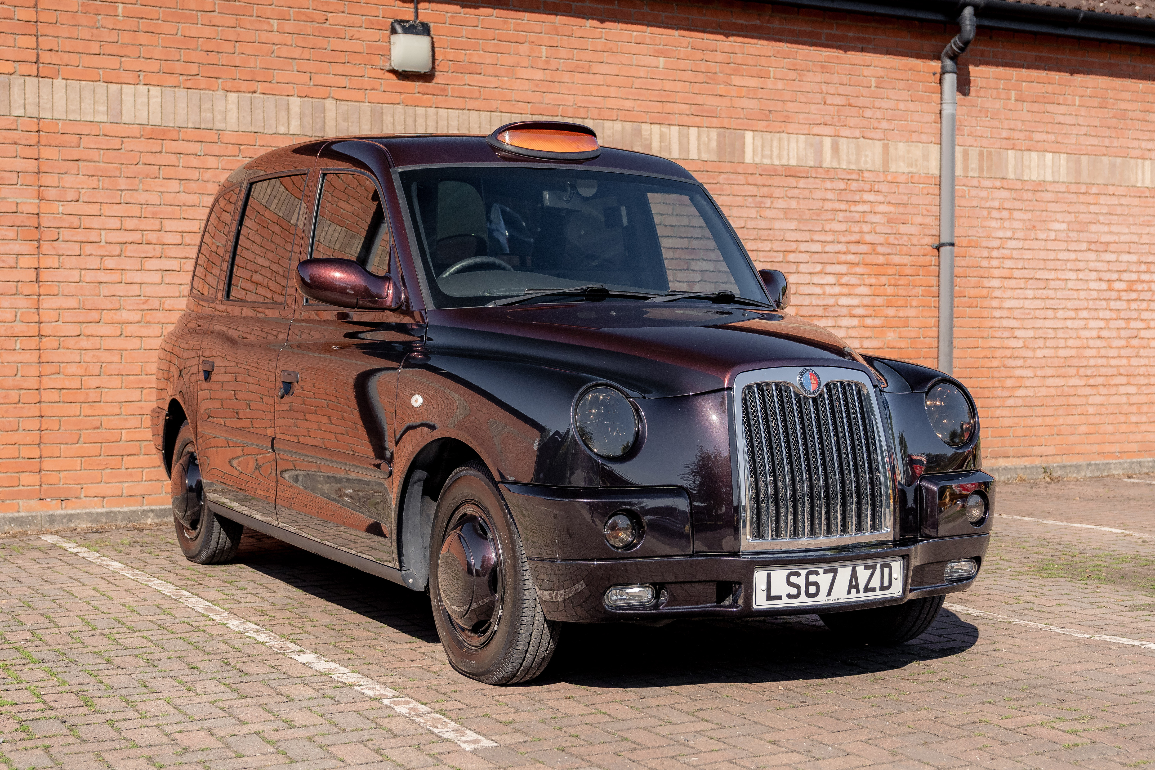 2017 LTI TX4 ‘KAHN LAST OF THE LINE’