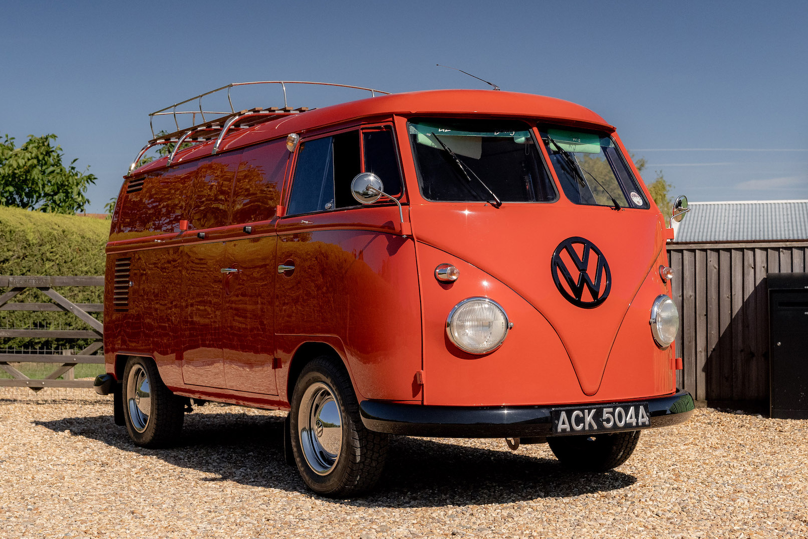 1963 VOLKSWAGEN TYPE 2 SPLITSCREEN (T1)