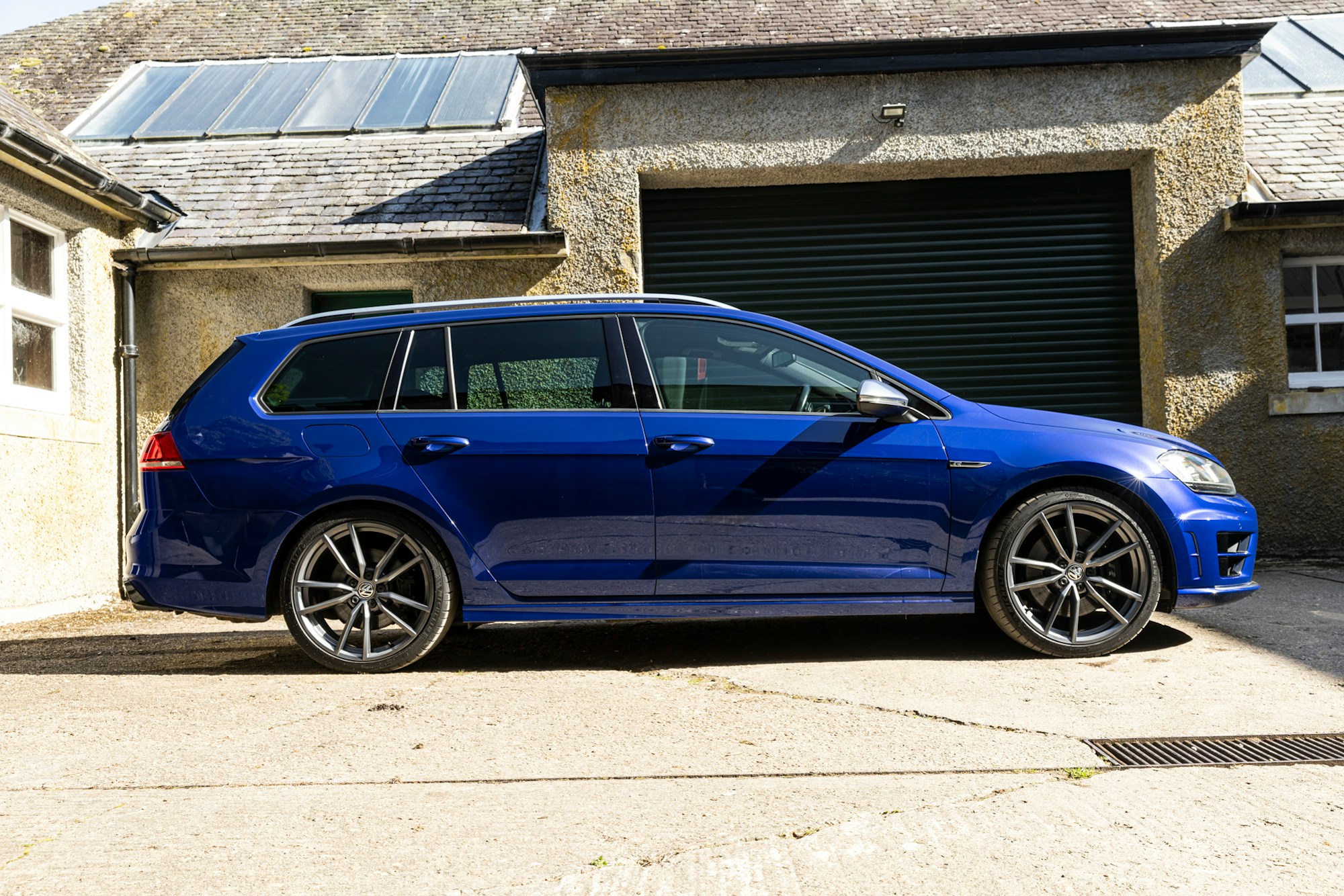 2015 Volkswagen Golf R Estate for sale by auction in Aberfeldy, Perth ...
