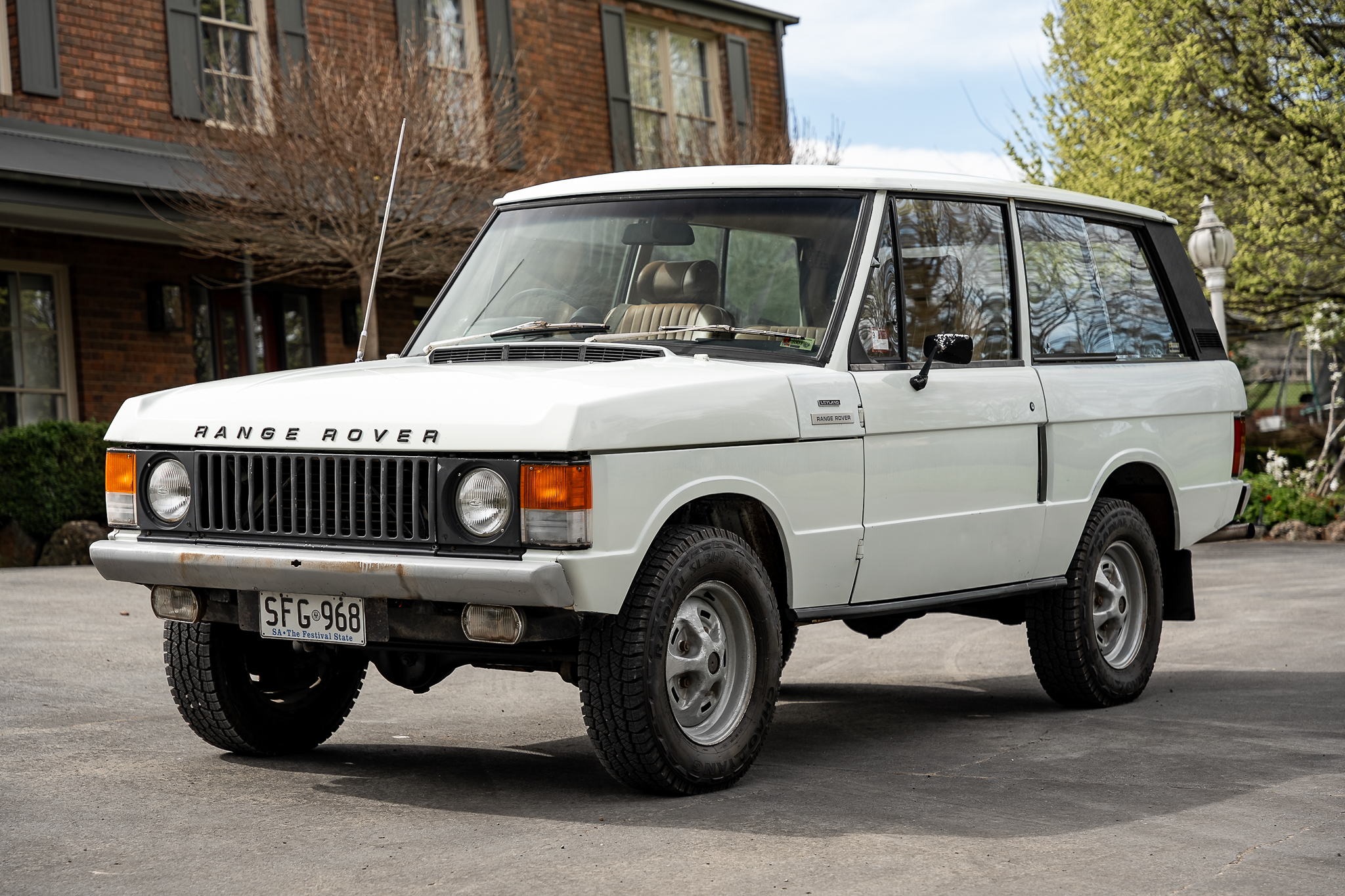 1975 Range Rover Classic 2 Door 'Suffix D'