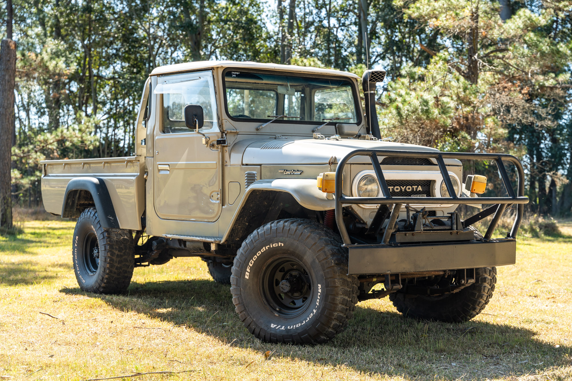 1975 Toyota HJ45 Land Cruiser - Pick Up