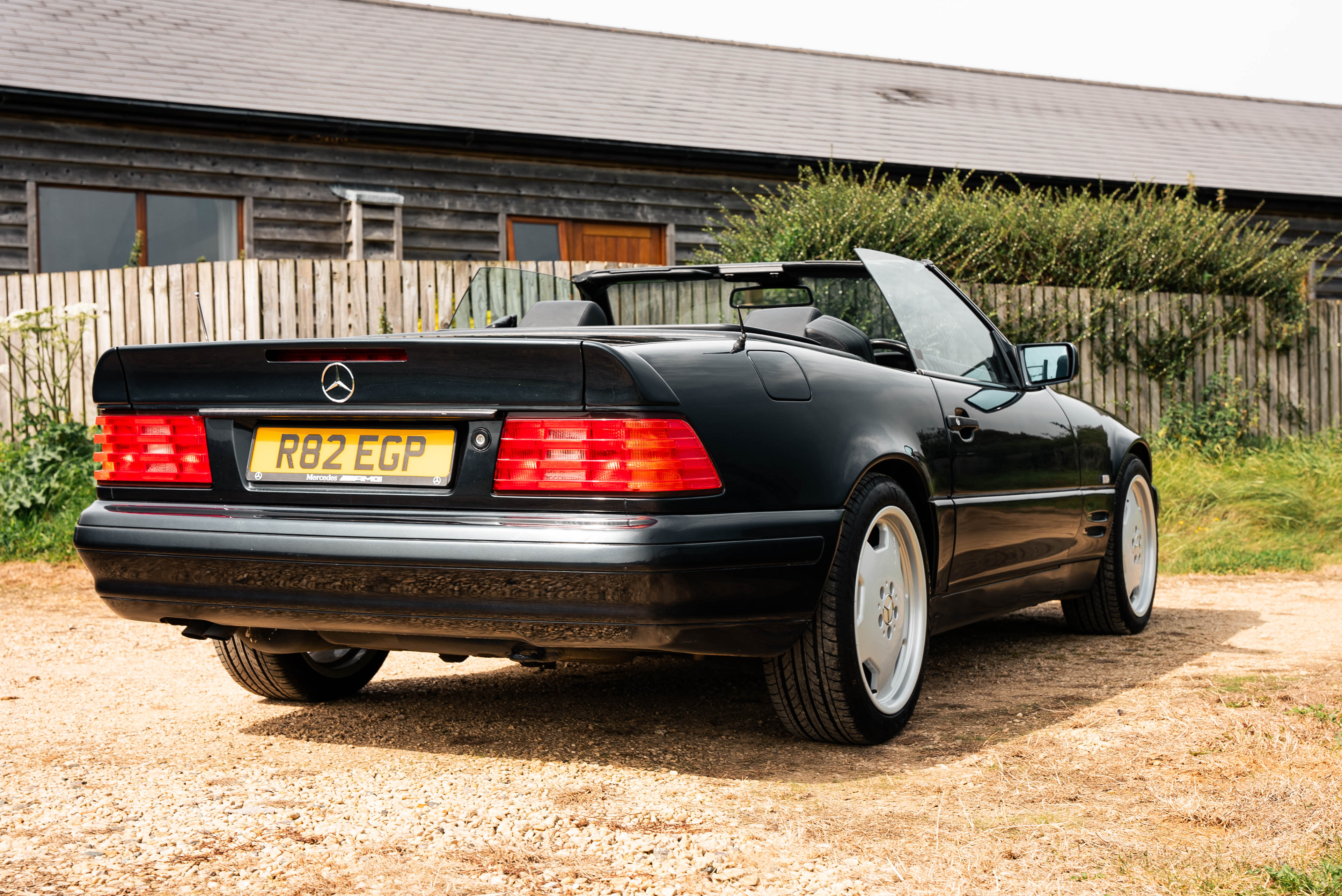 1998 MERCEDES-BENZ (R129) SL500 for sale by auction in Sherborne ...