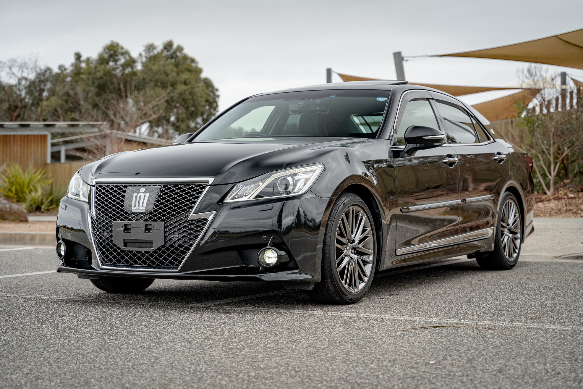 2013 Toyota Crown Athlete G