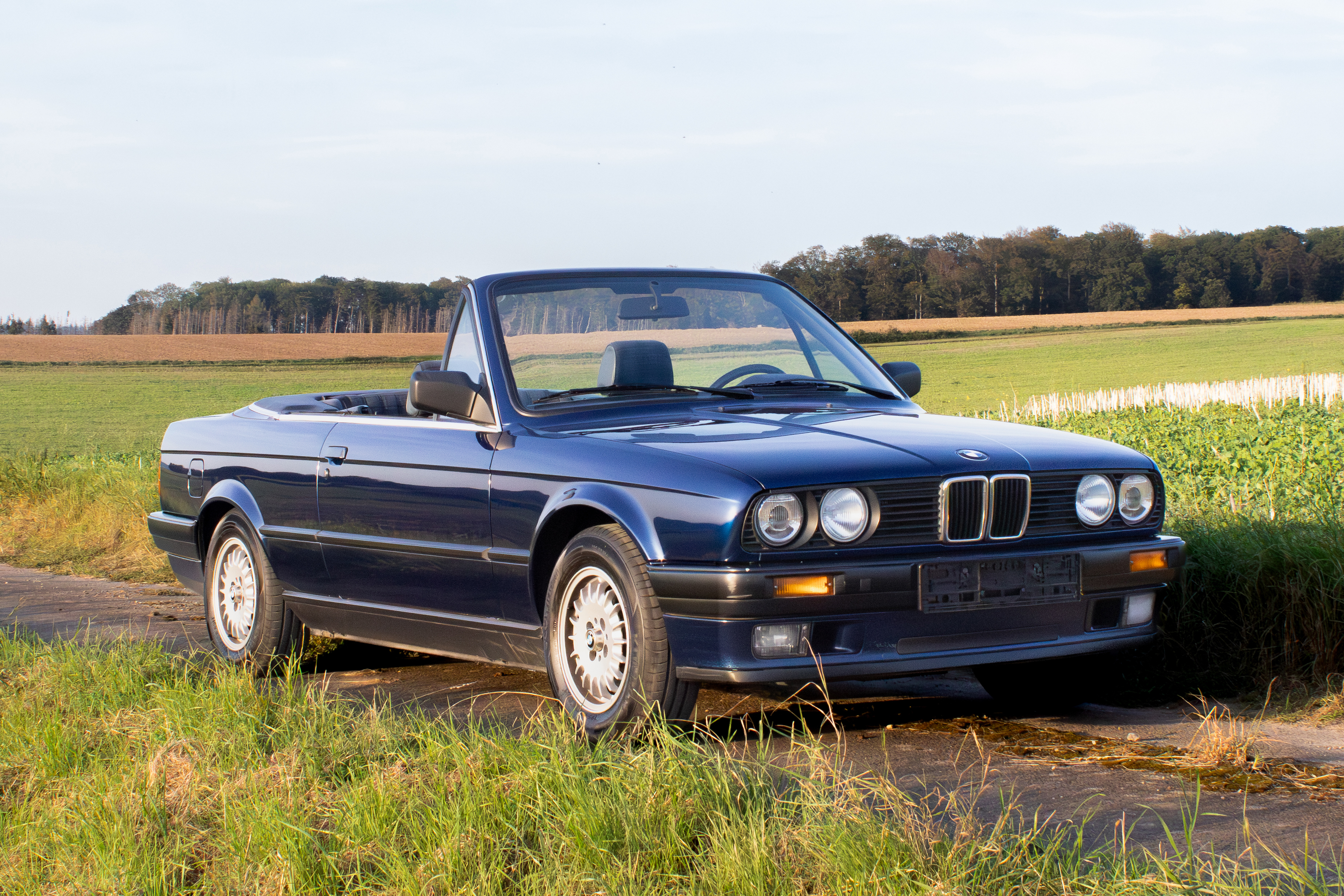 1992 BMW (E30) 318i Convertible