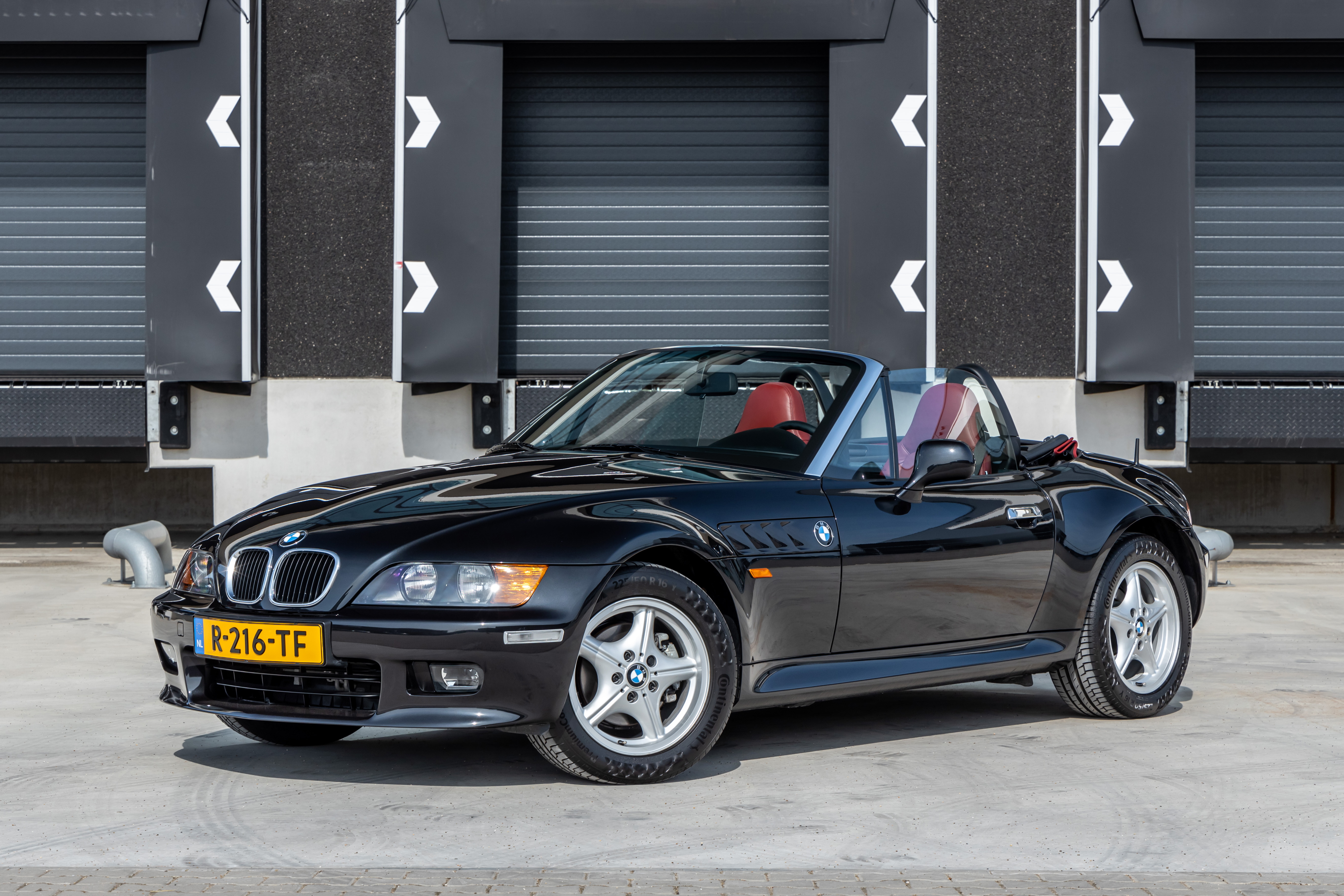 1999 BMW Z3 2.8 Roadster – 10,086 km