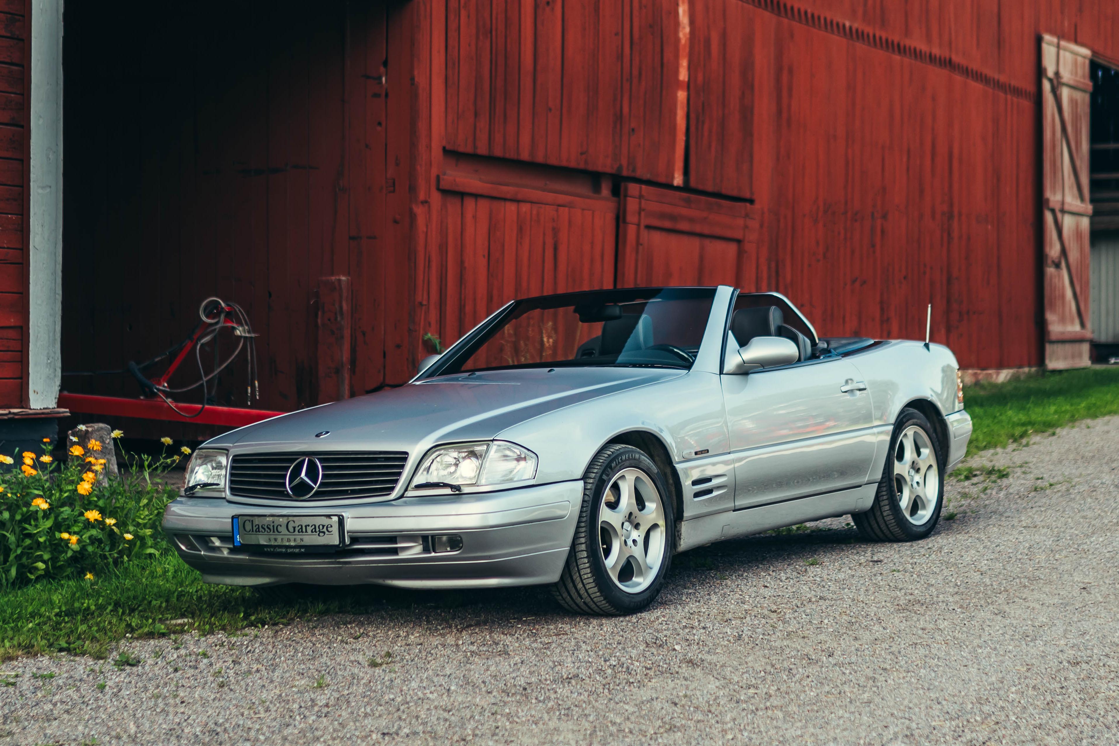 2001 Mercedes-Benz (R129) SL320 - Final Edition