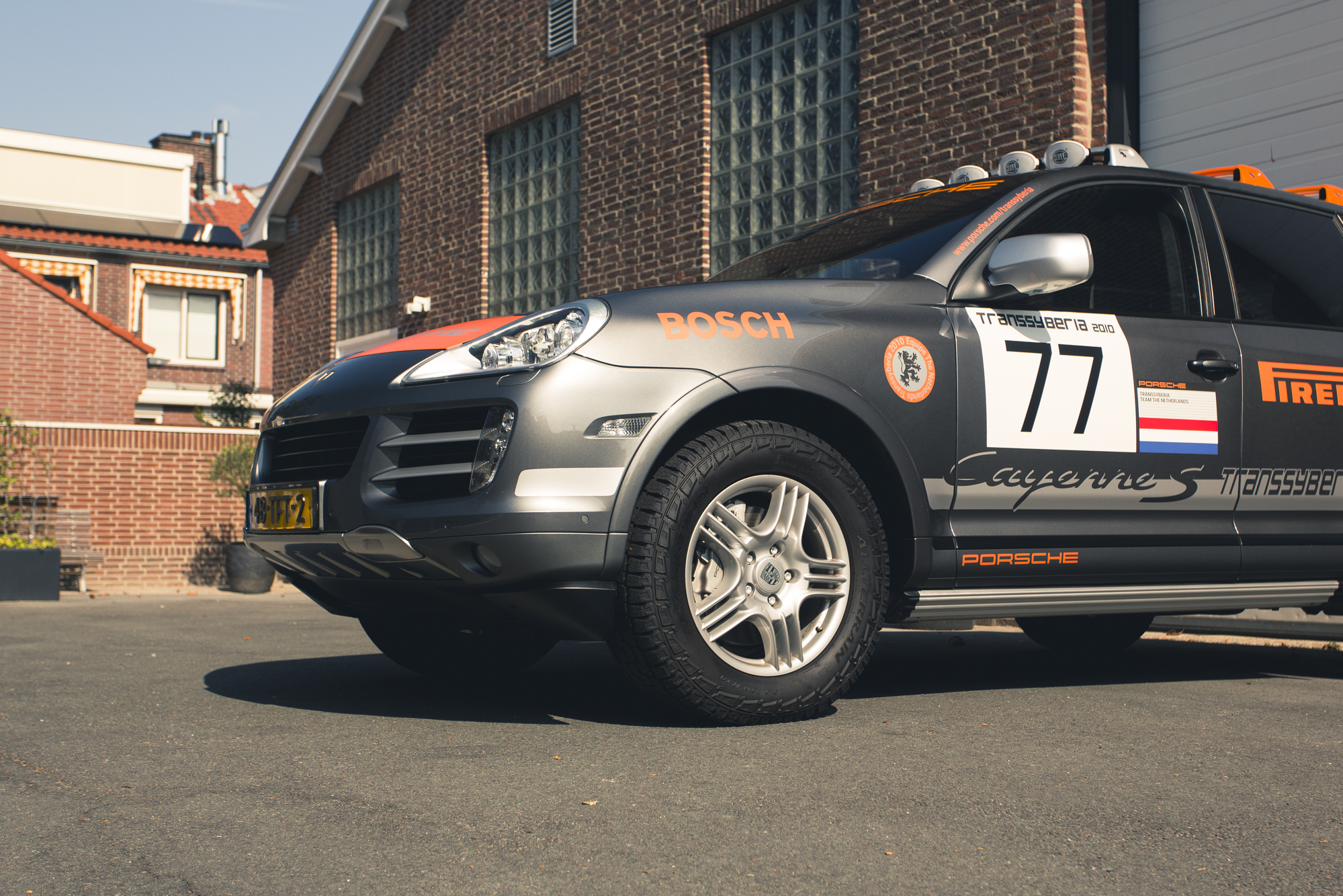 2010 Porsche Cayenne S Transsyberia for sale by auction in Oegstgeest