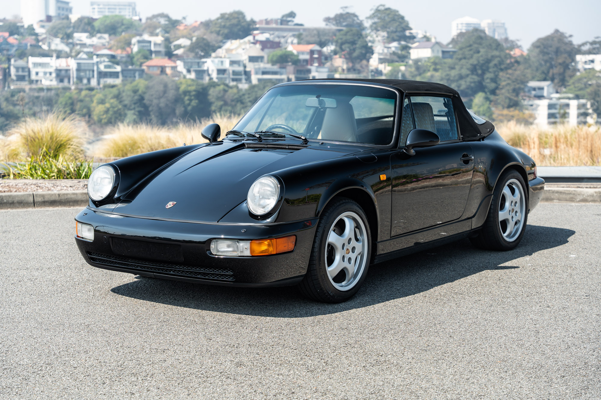 1990 Porsche 911 (964) Carrera 2 Cabriolet - Manual