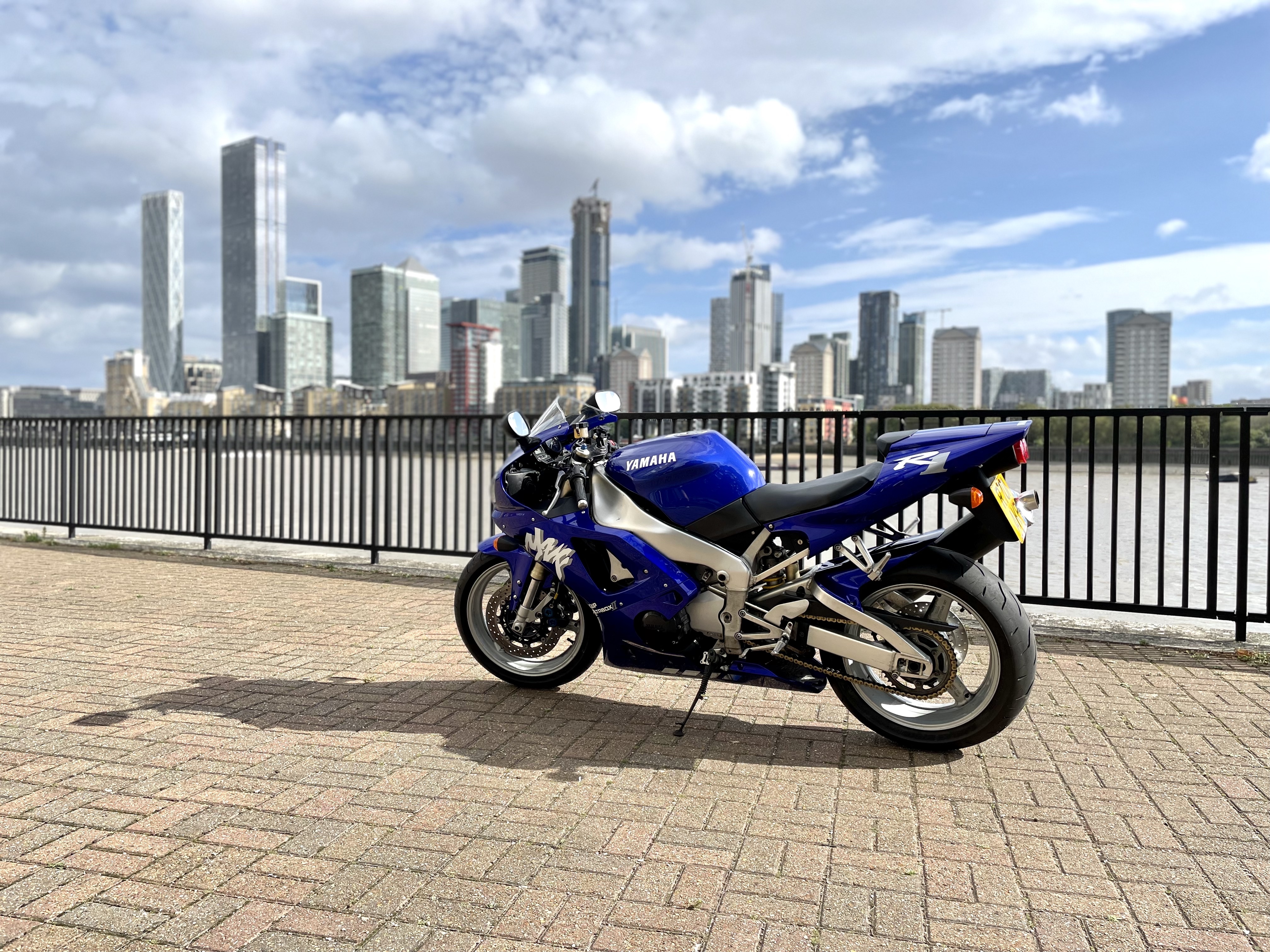 1998 Yamaha R1 for sale by classified listing in London, United Kingdom