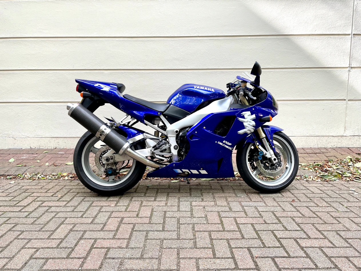 1998 Yamaha R1 for sale by classified listing in London, United Kingdom
