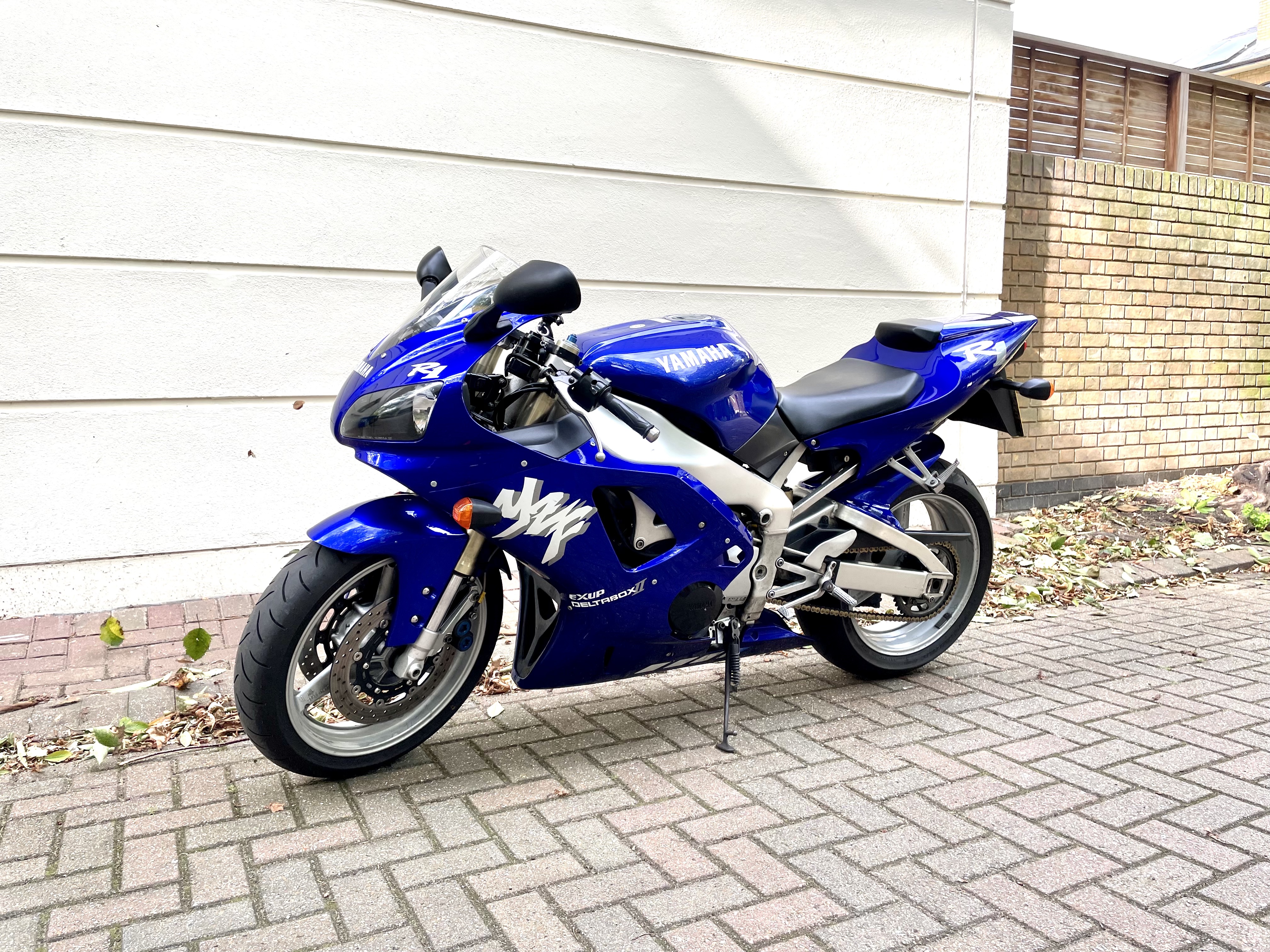 1998 Yamaha R1 for sale by classified listing in London, United Kingdom