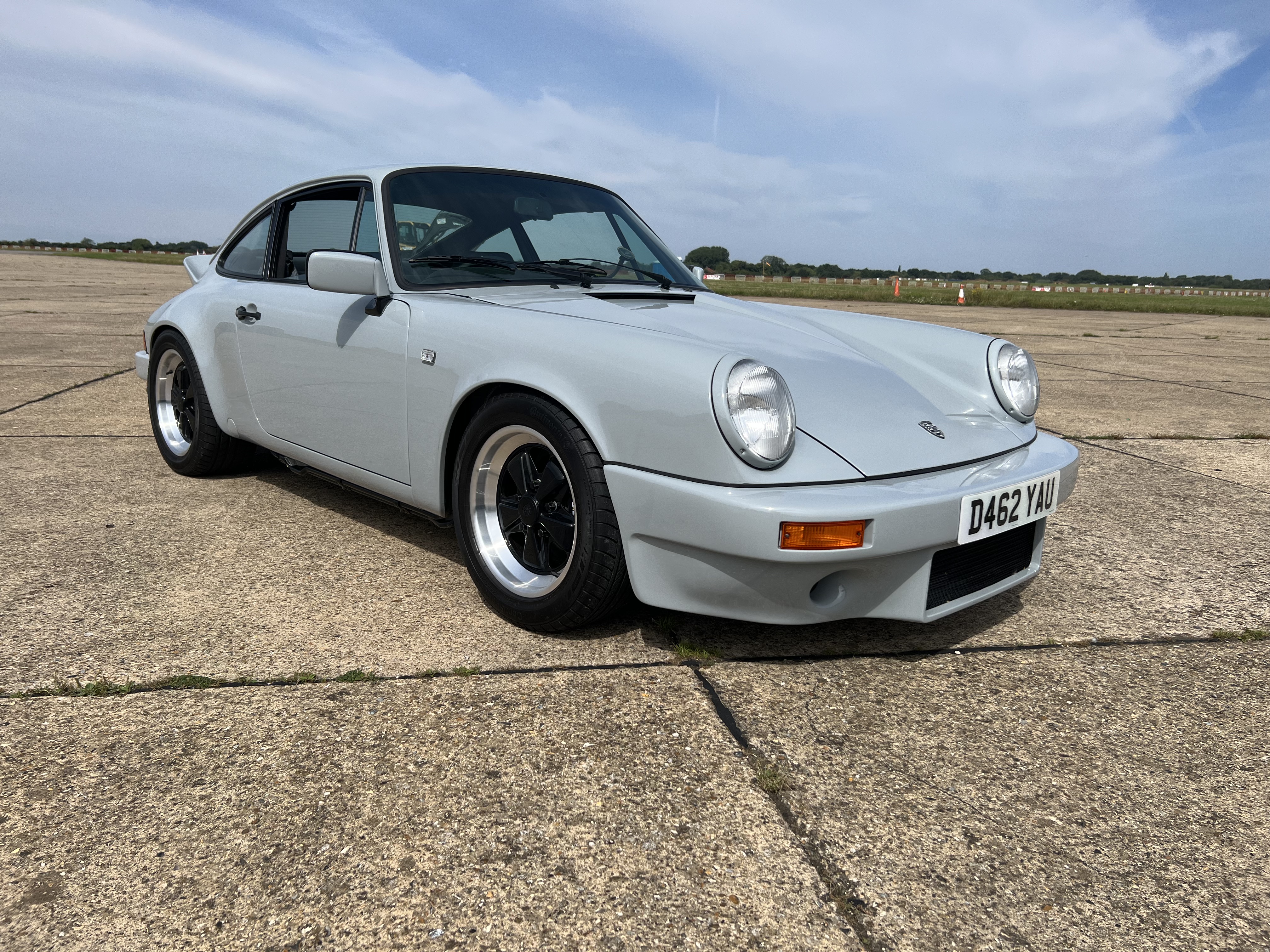 1986 Porsche 911 Outlaw