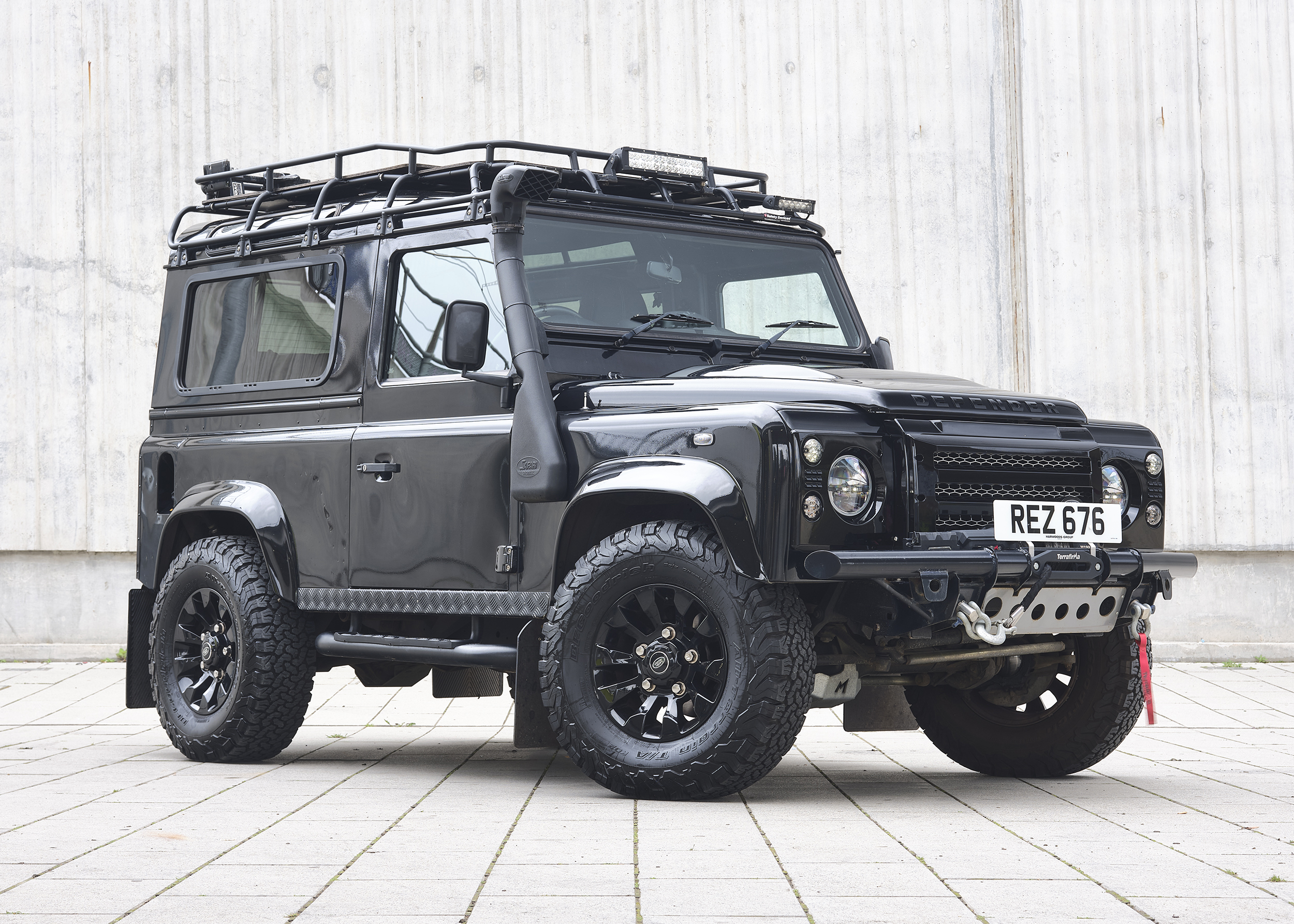 2014 Land Rover Defender 90 XS Station Wagon