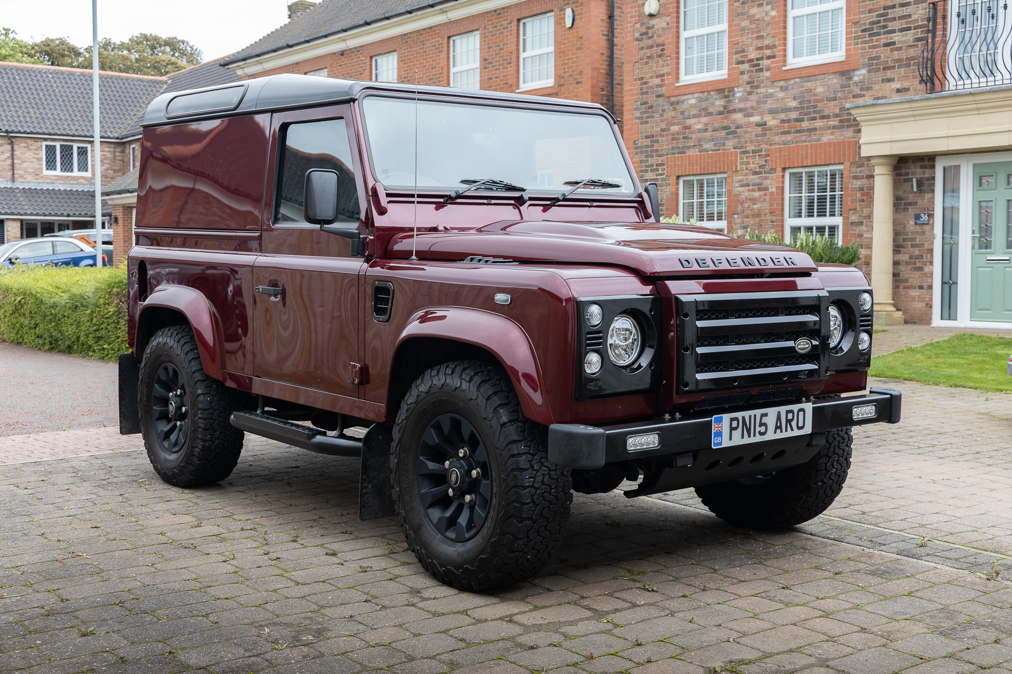 2015 Land Rover Defender 90 XS - SMC Overland