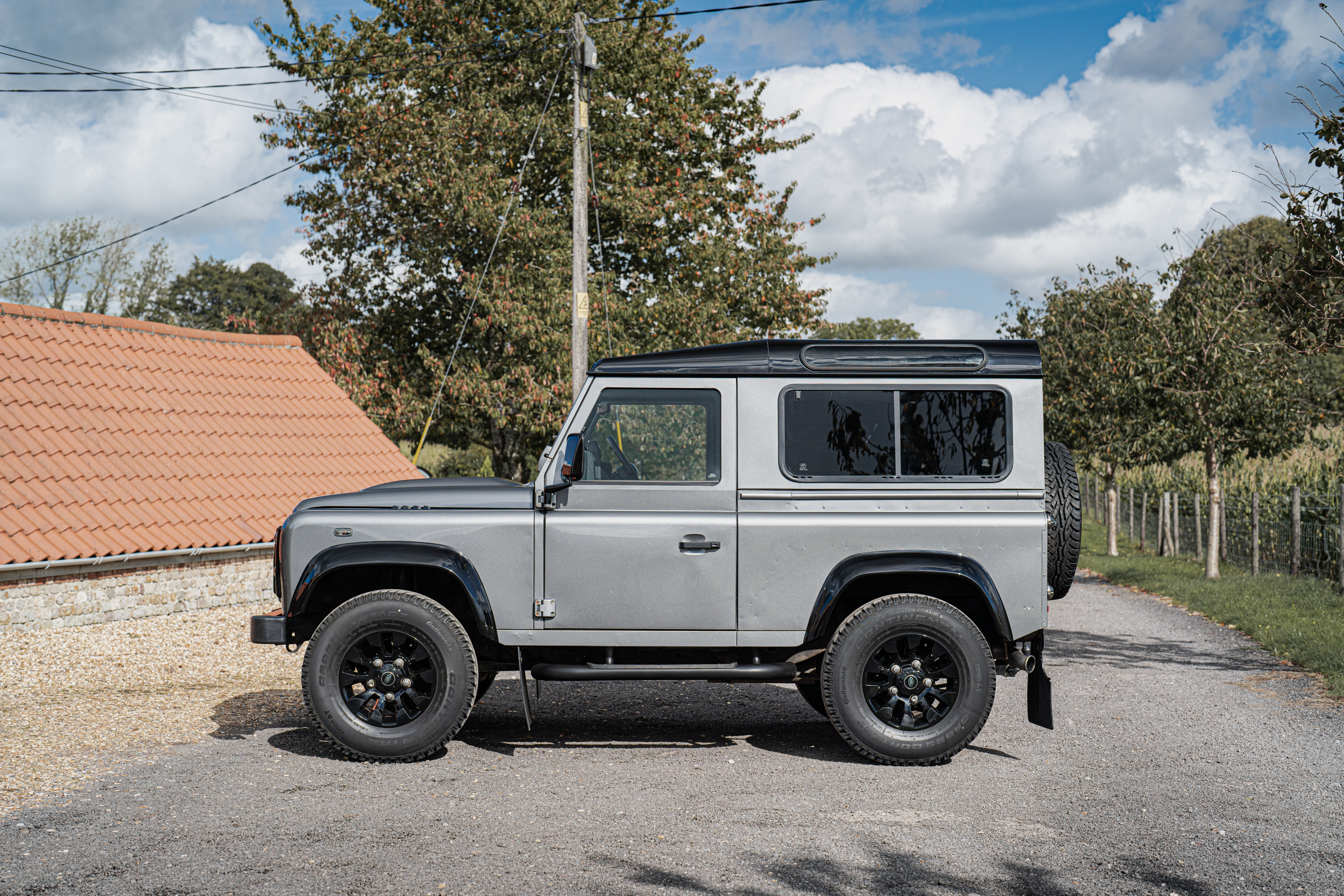 2009 Land Rover Defender 90 XS Station Wagon 24,500 Miles for sale by