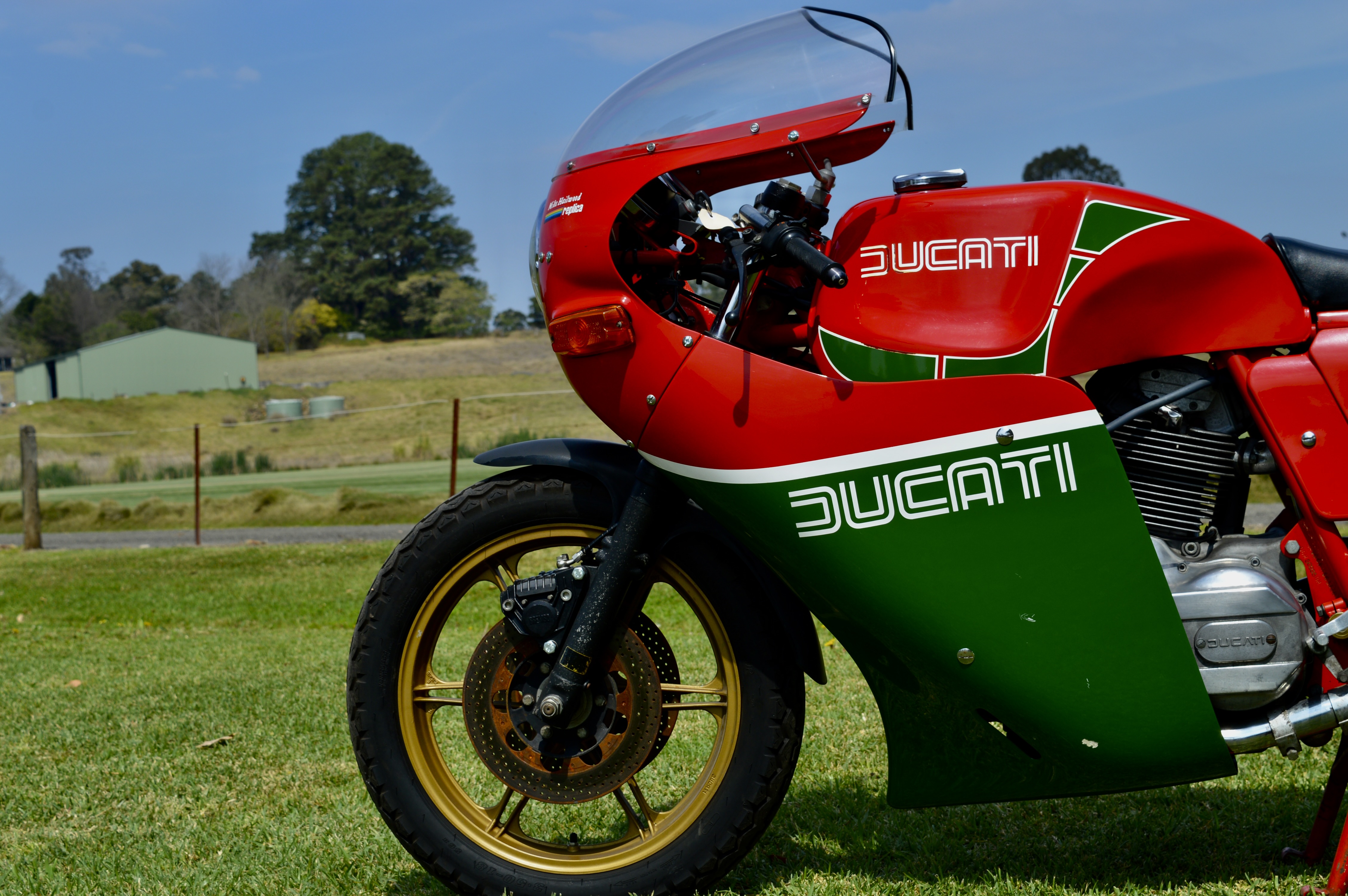 1983-ducati-900-mike-hailwood-replica-for-sale-by-auction-in-dural