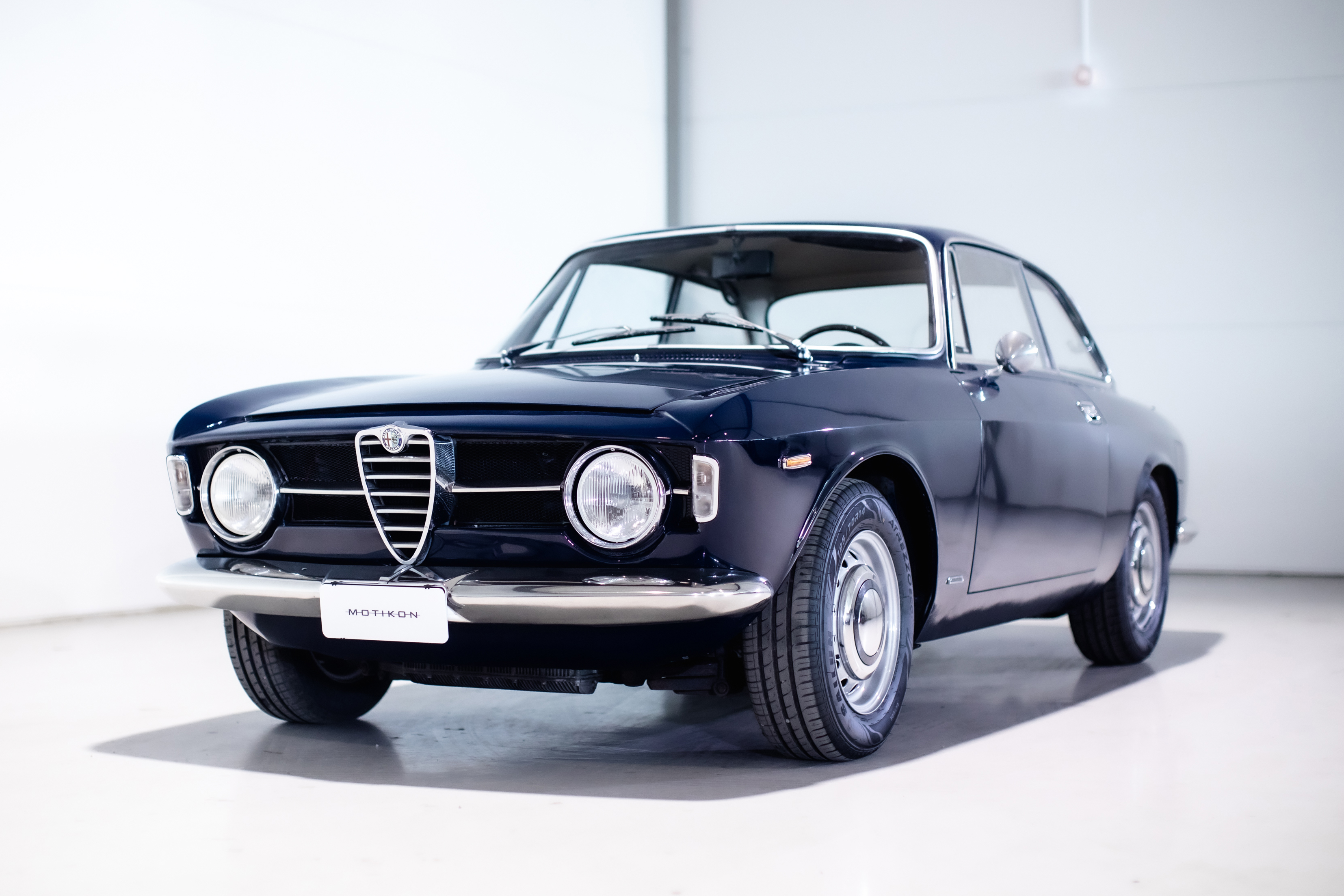 1970 Alfa Romeo Giulia GT 1300 Junior  - 1600 ENGINE