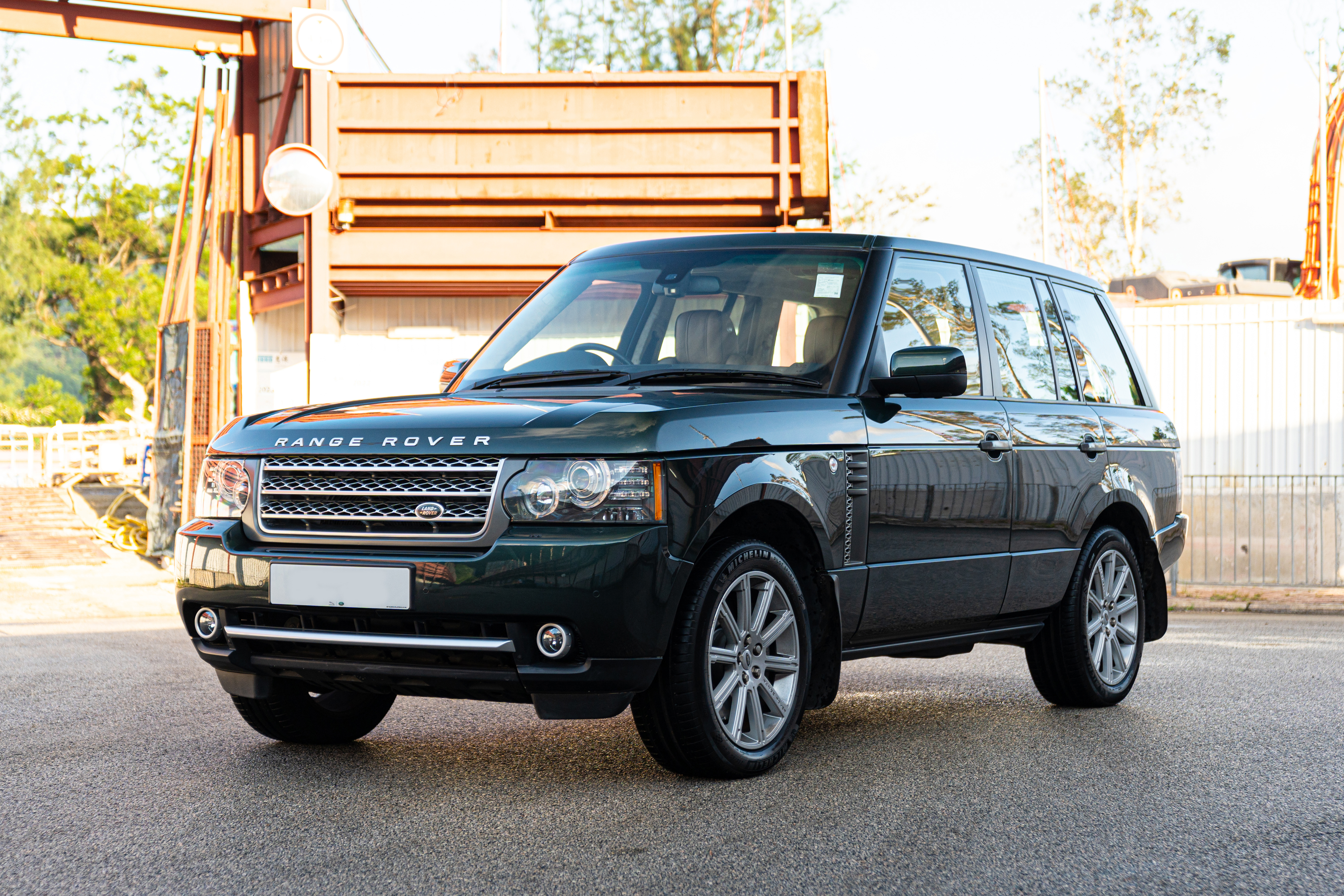 2011 Range Rover 5.0 V8 Supercharged - HK Registered