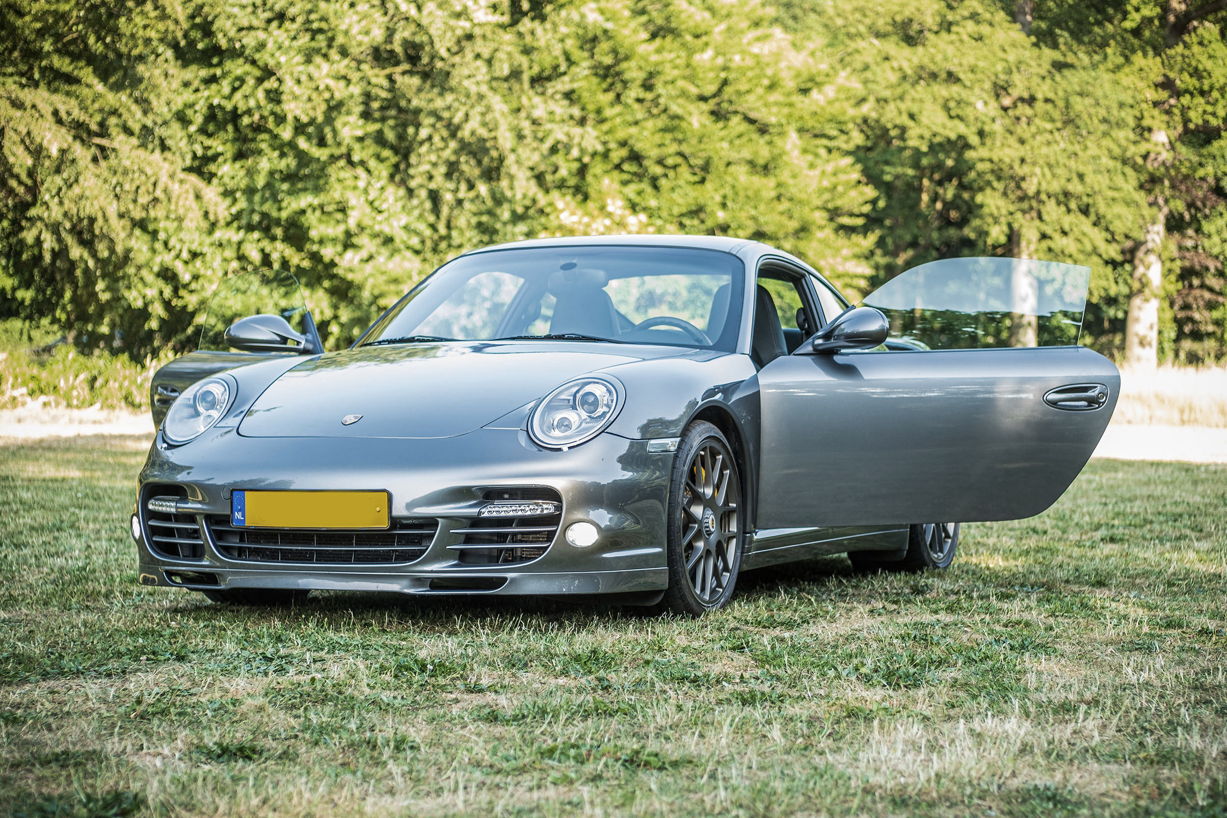 2011 Porsche 911 (997.2) Turbo S