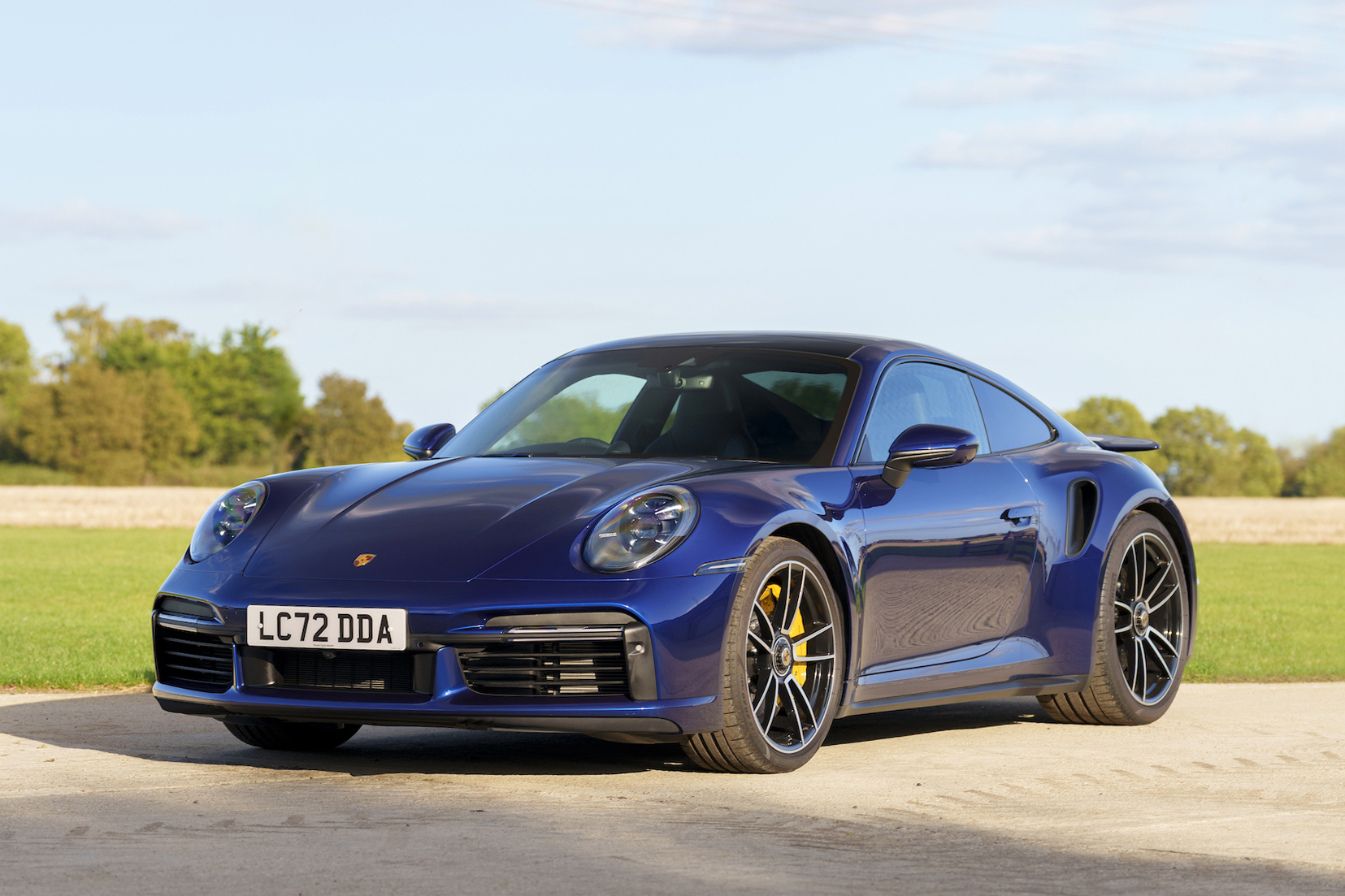 2022 Porsche 911 (992) Turbo S