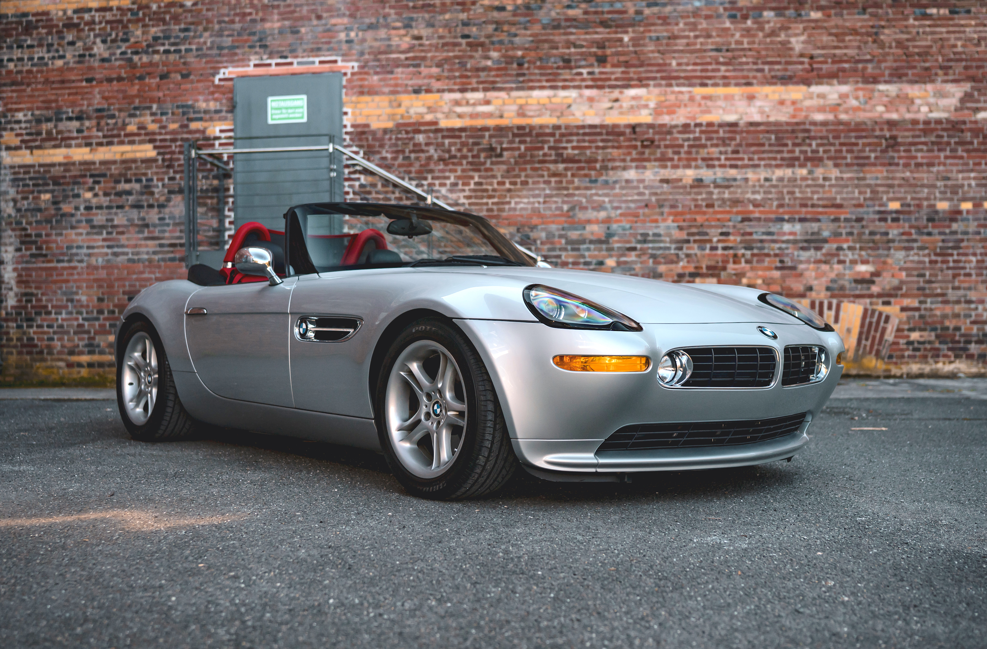 2000 BMW Z8 - VAT Q