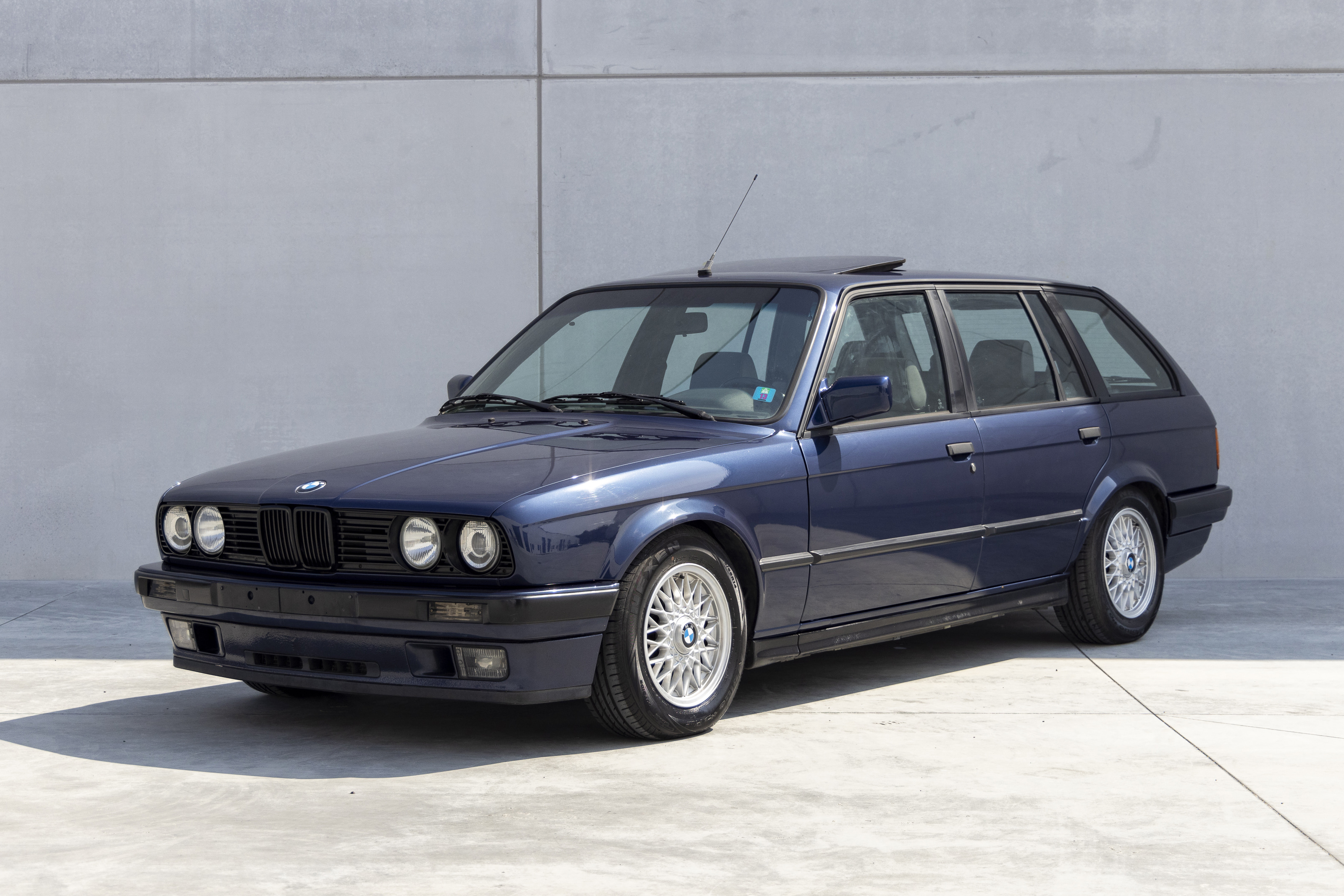 1988 BMW (E30) 325i Touring