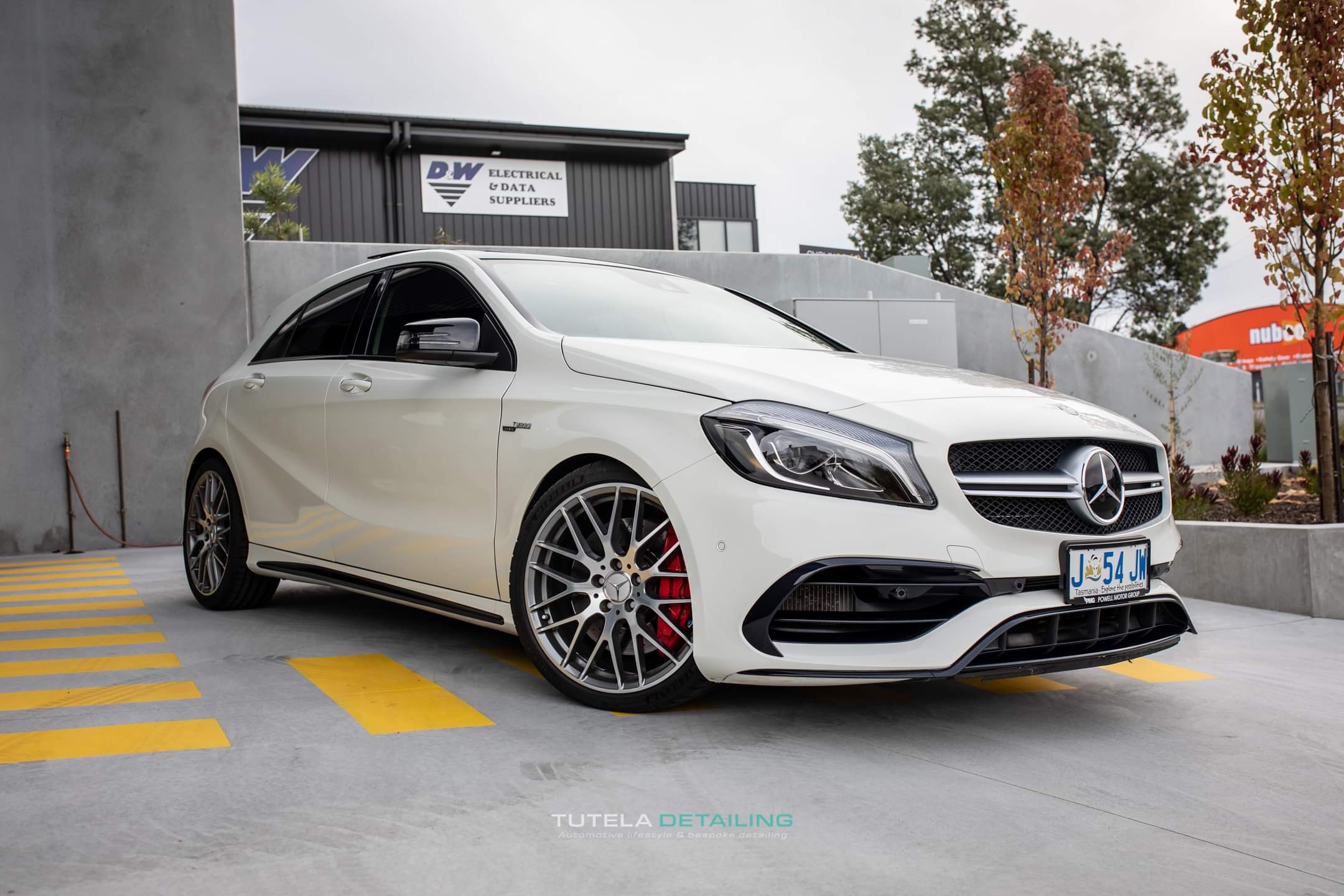 2016 Mercedes-Benz A45 AMG