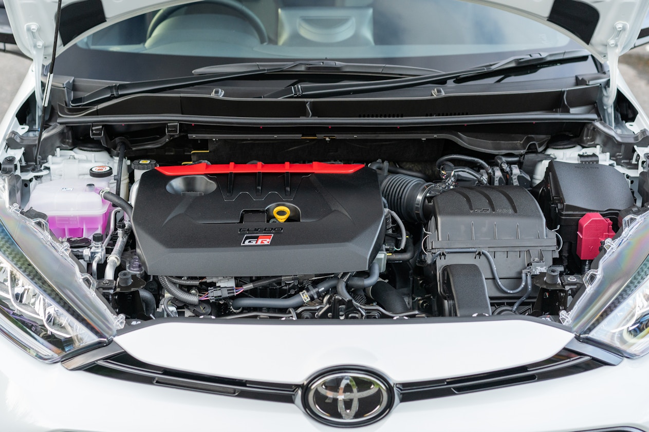 Toyota GR Yaris 2023 en México: Precio y características, ahora con Circuit  Package