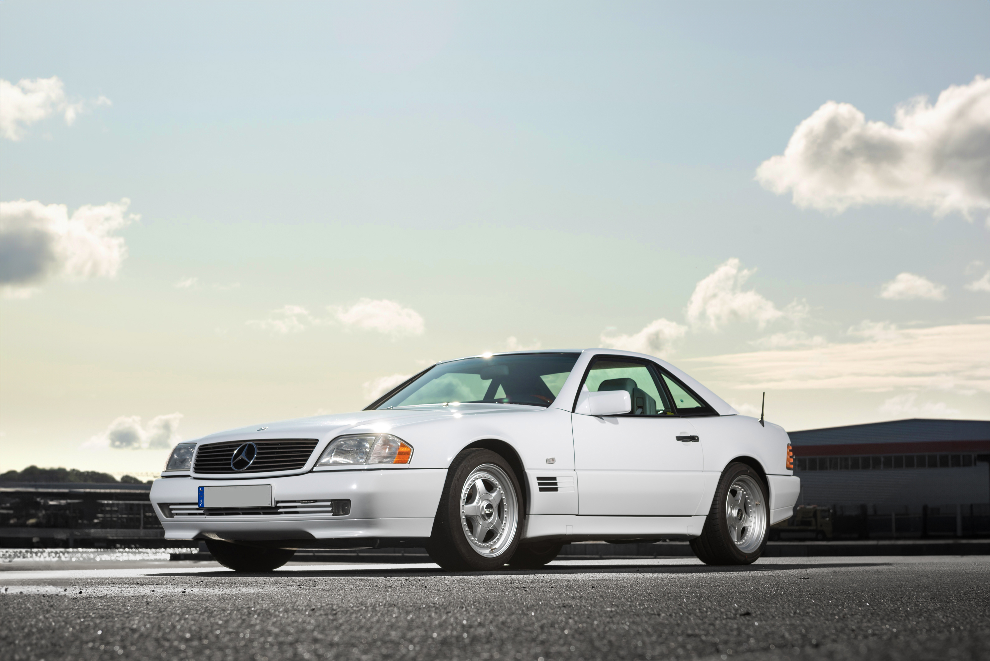 1990 Mercedes-Benz (R129) 300SL for sale by auction in Gothenburg, Sweden