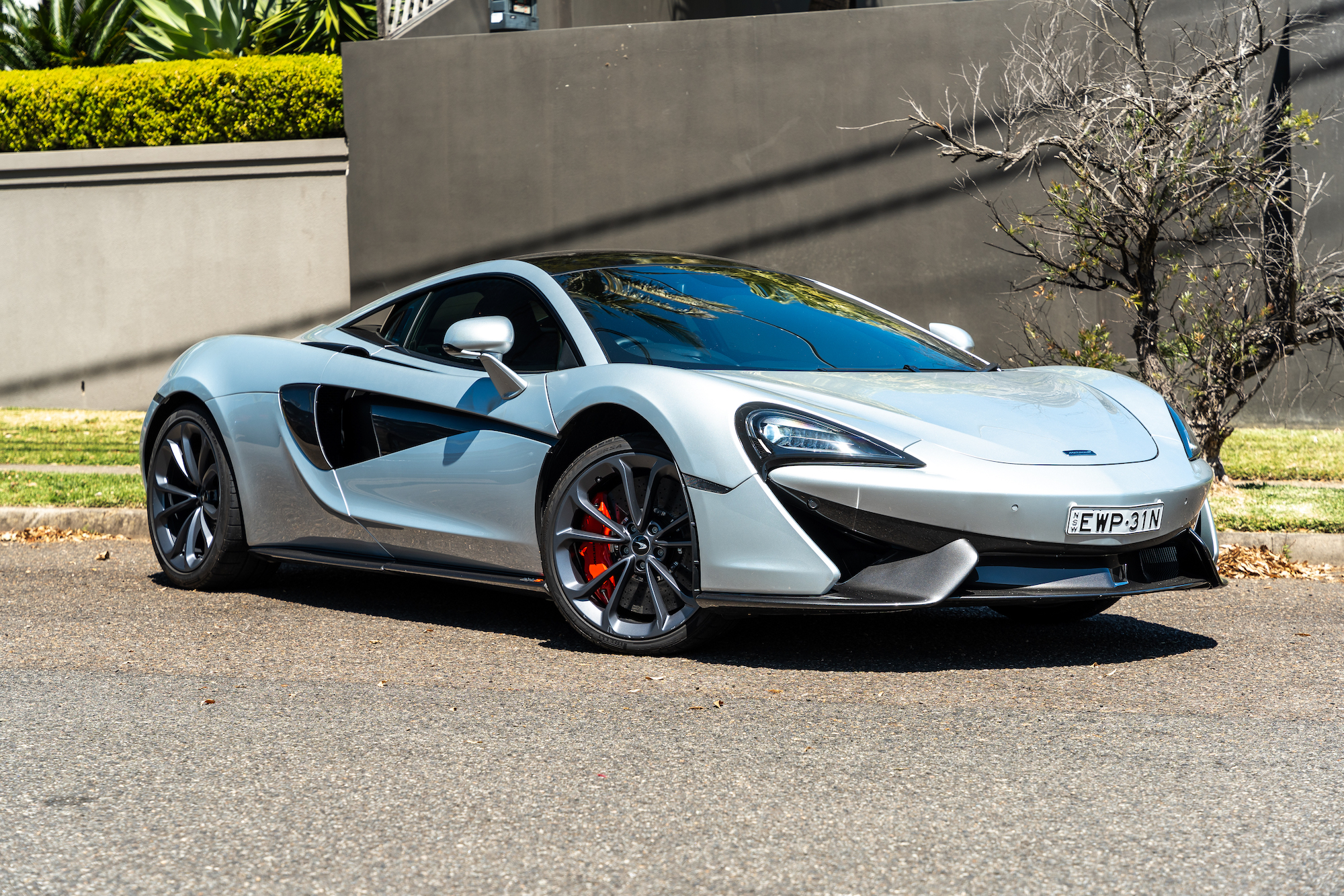 2019 McLaren 570S - 5,411 KM