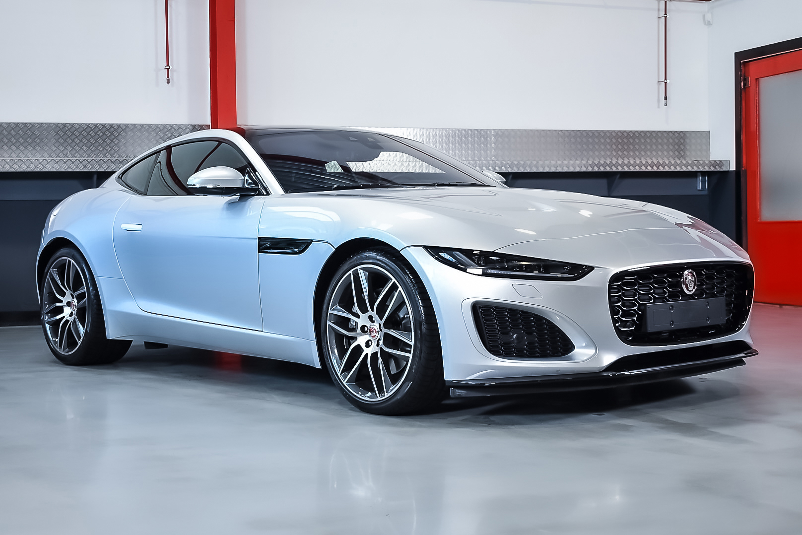 2022 Jaguar F-Type P300