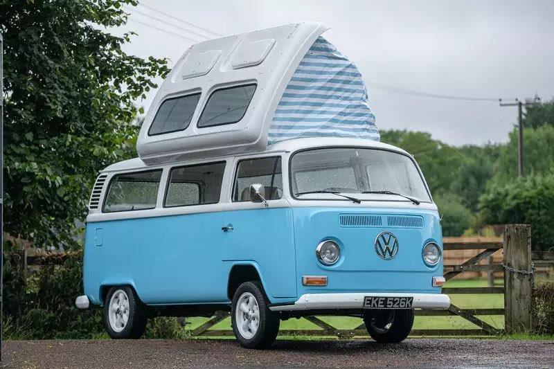 1972 Volkswagen Type 2 (T2) Early Bay Dormobile