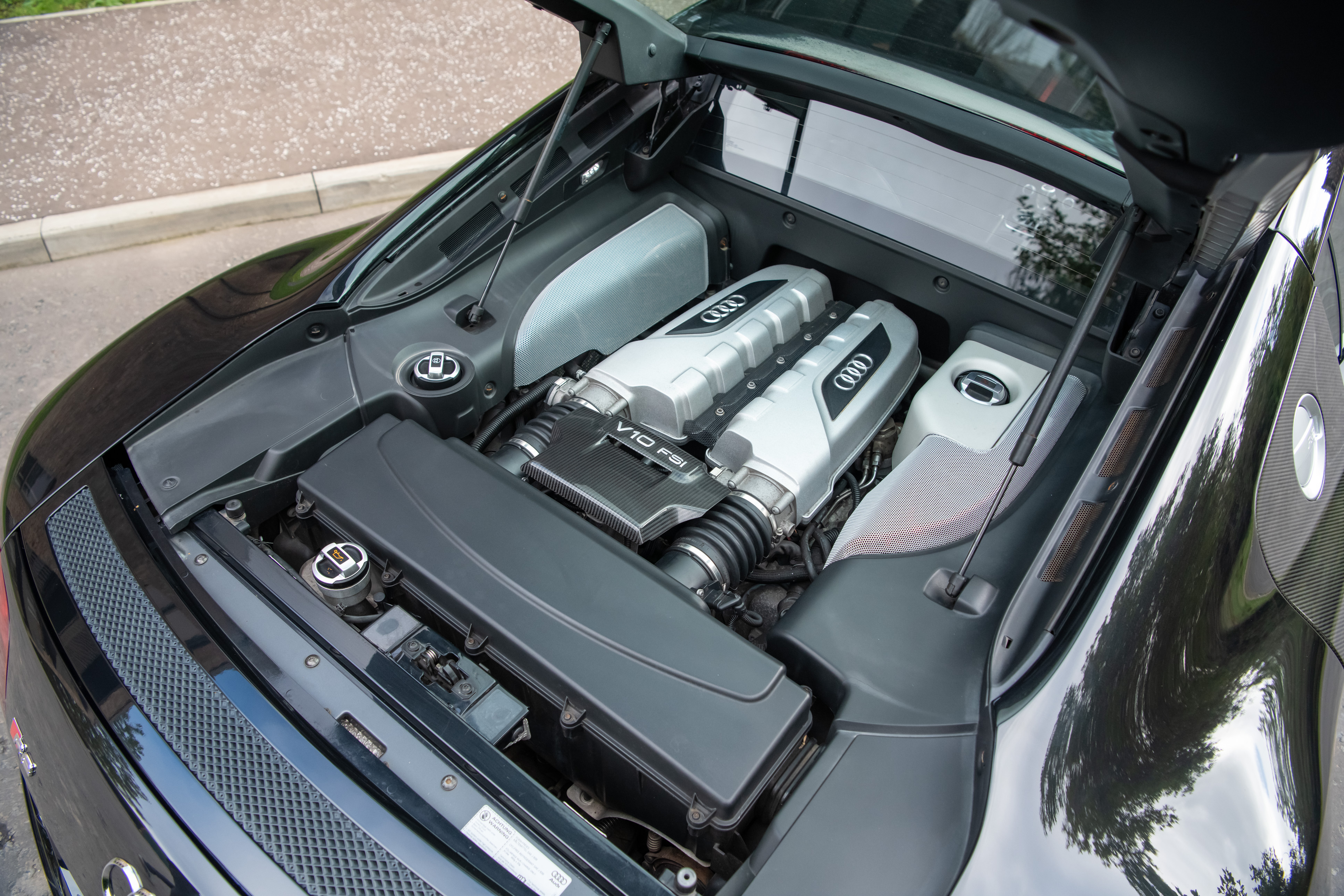 2010 AUDI R8 V10 - Manual for sale by auction in Glasgow, United Kingdom