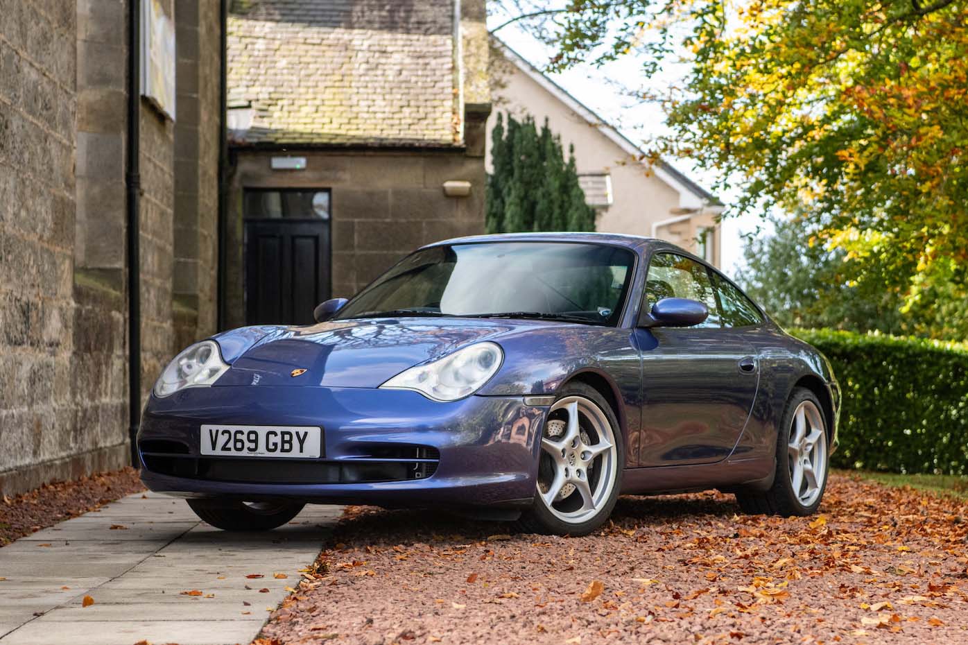 1999 Porsche 911 (996) Carrera - Manual