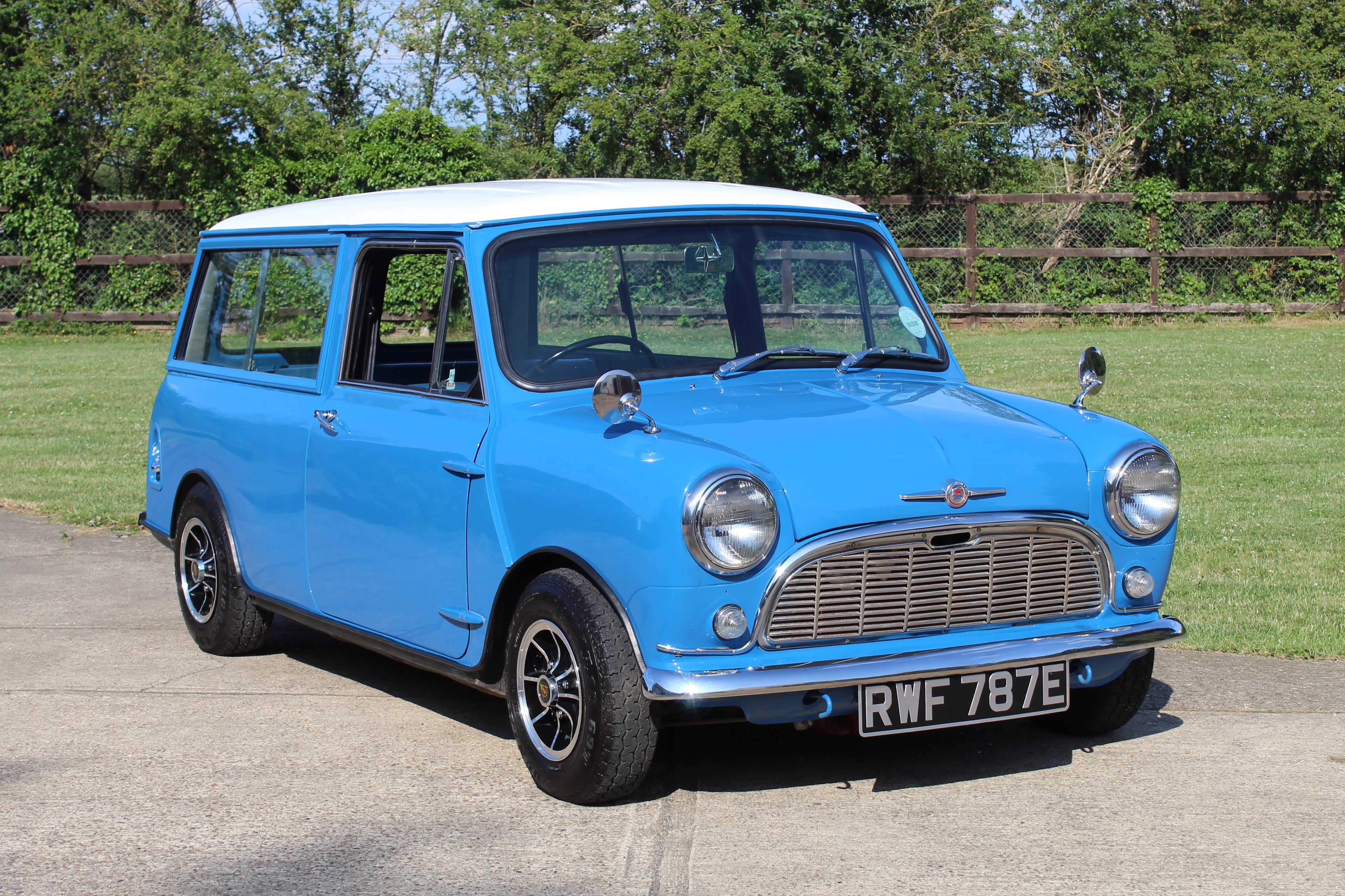 1967 Morris Mini Traveller