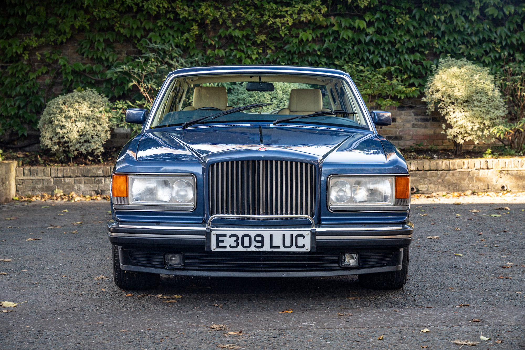 1987 Bentley Turbo R - 28,611 Miles for sale by auction in London ...