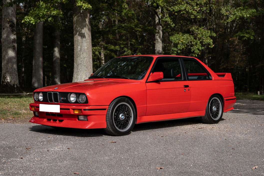 1989 BMW (E30) M3 Cecotto Edition