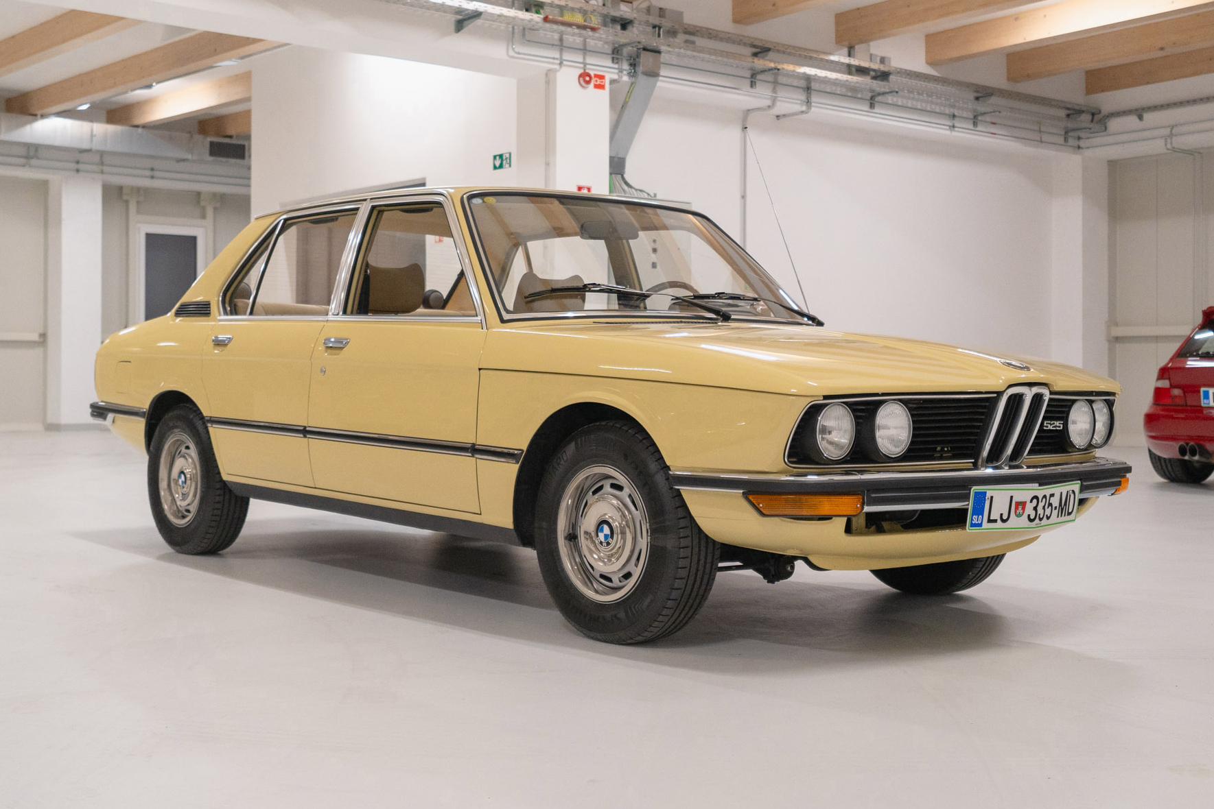 1976 BMW (E12) 525