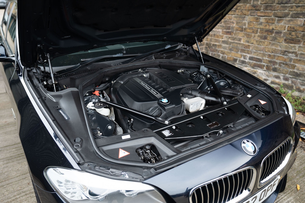 BMW 5er F30 und F31 Armaturenbrett / Odometer Reparaturservice