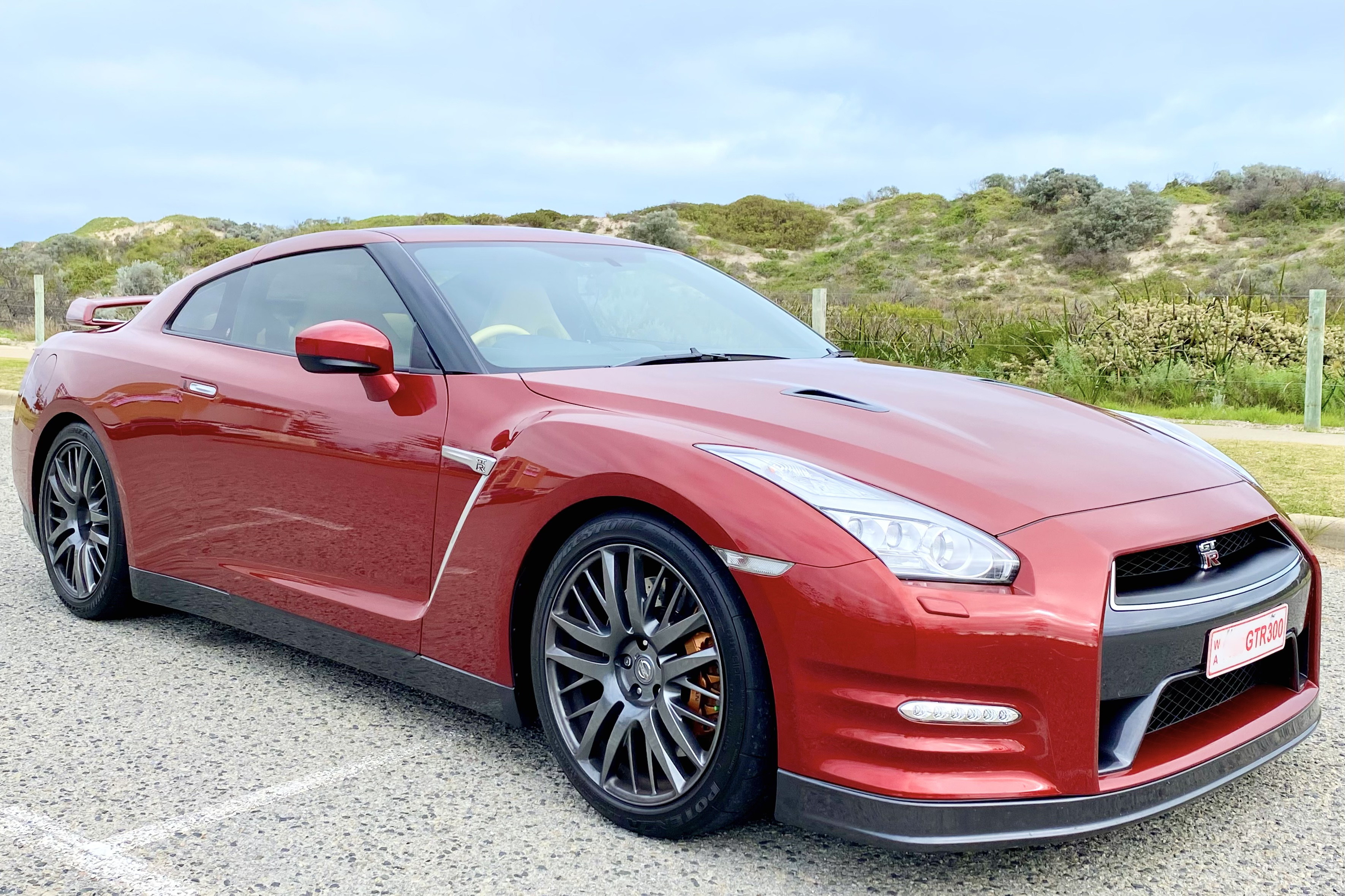 2015 Nissan (R35) GT-R - 20,000 Km