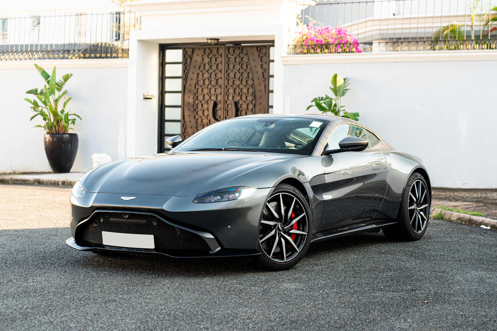 2018 Aston Martin Vantage - HK Registered