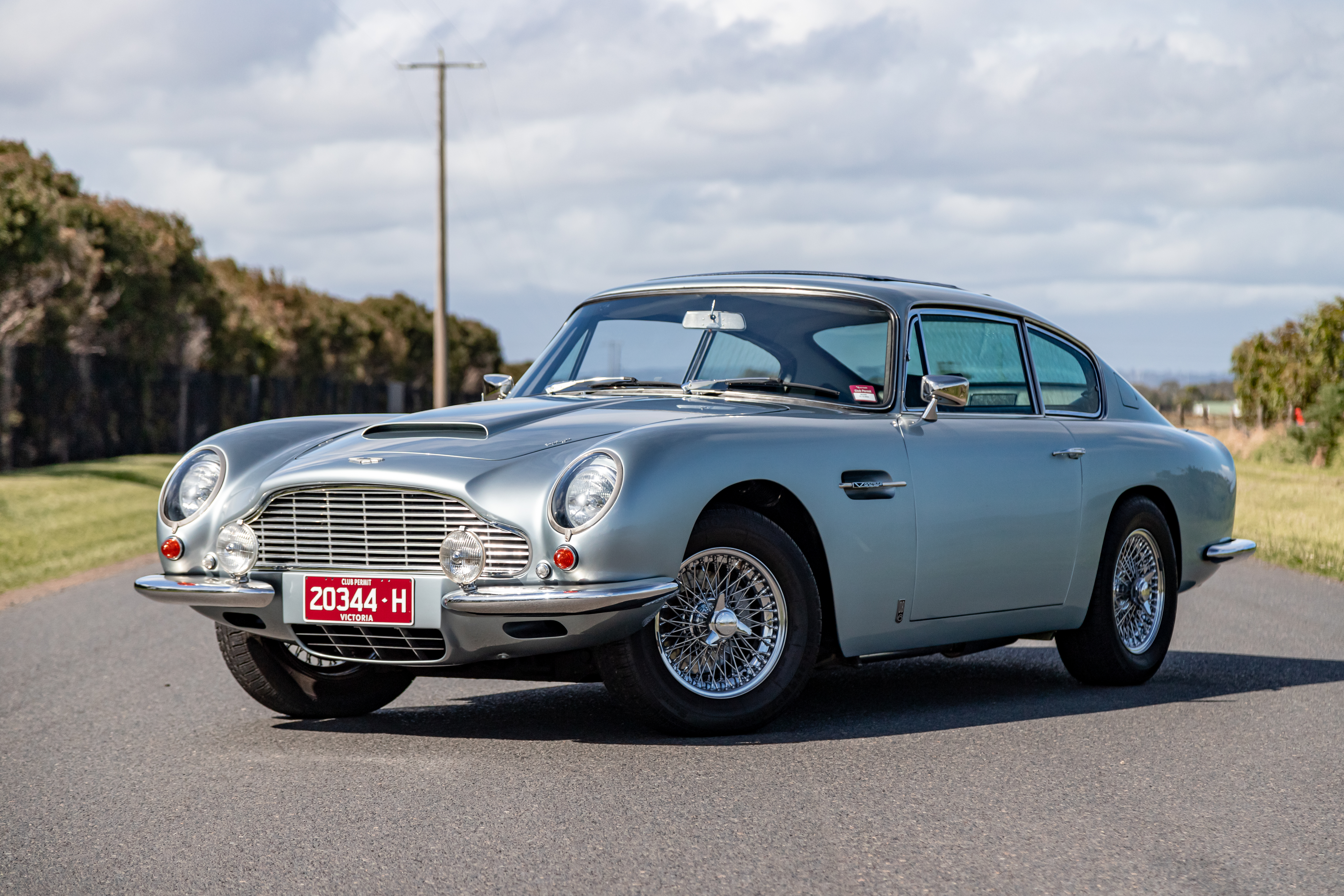 1967 Aston Martin DB6 Vantage