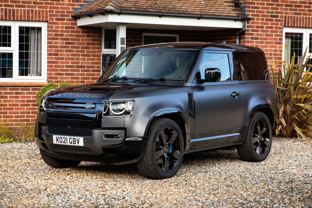 2021 Land Rover Defender 90 V8 - Carpathian Edition