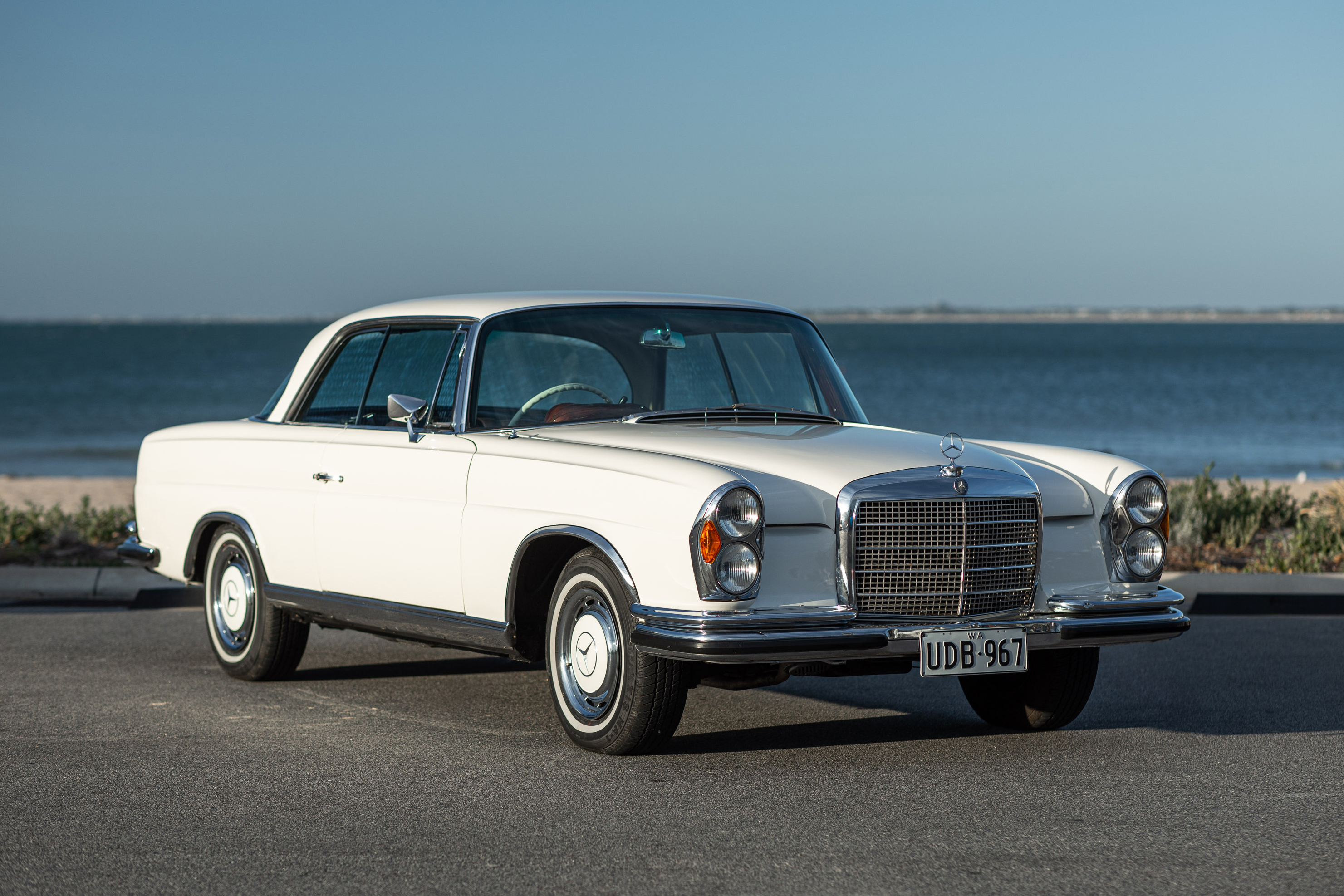 1967 Mercedes-Benz (W111) 250 SE