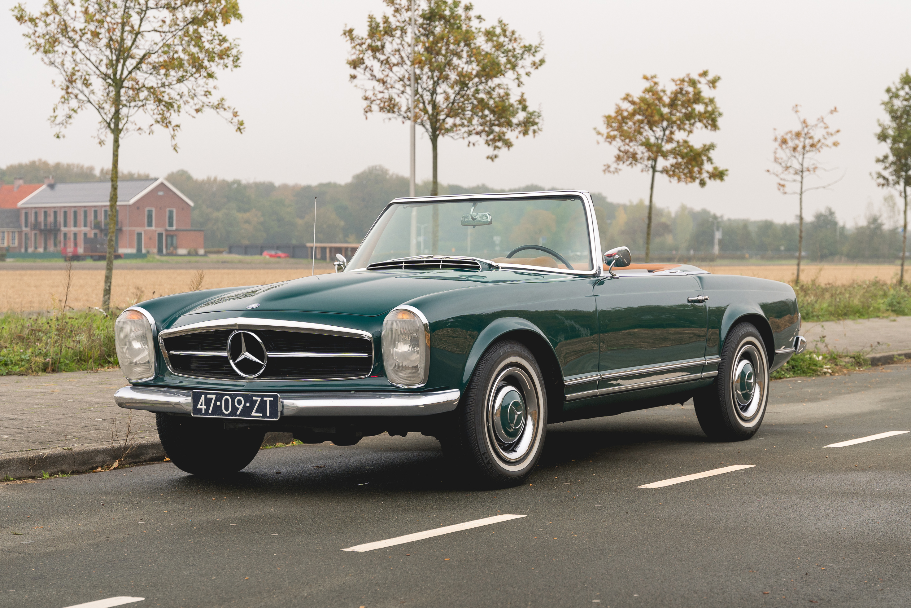 1966 Mercedes-Benz 230 SL Pagoda